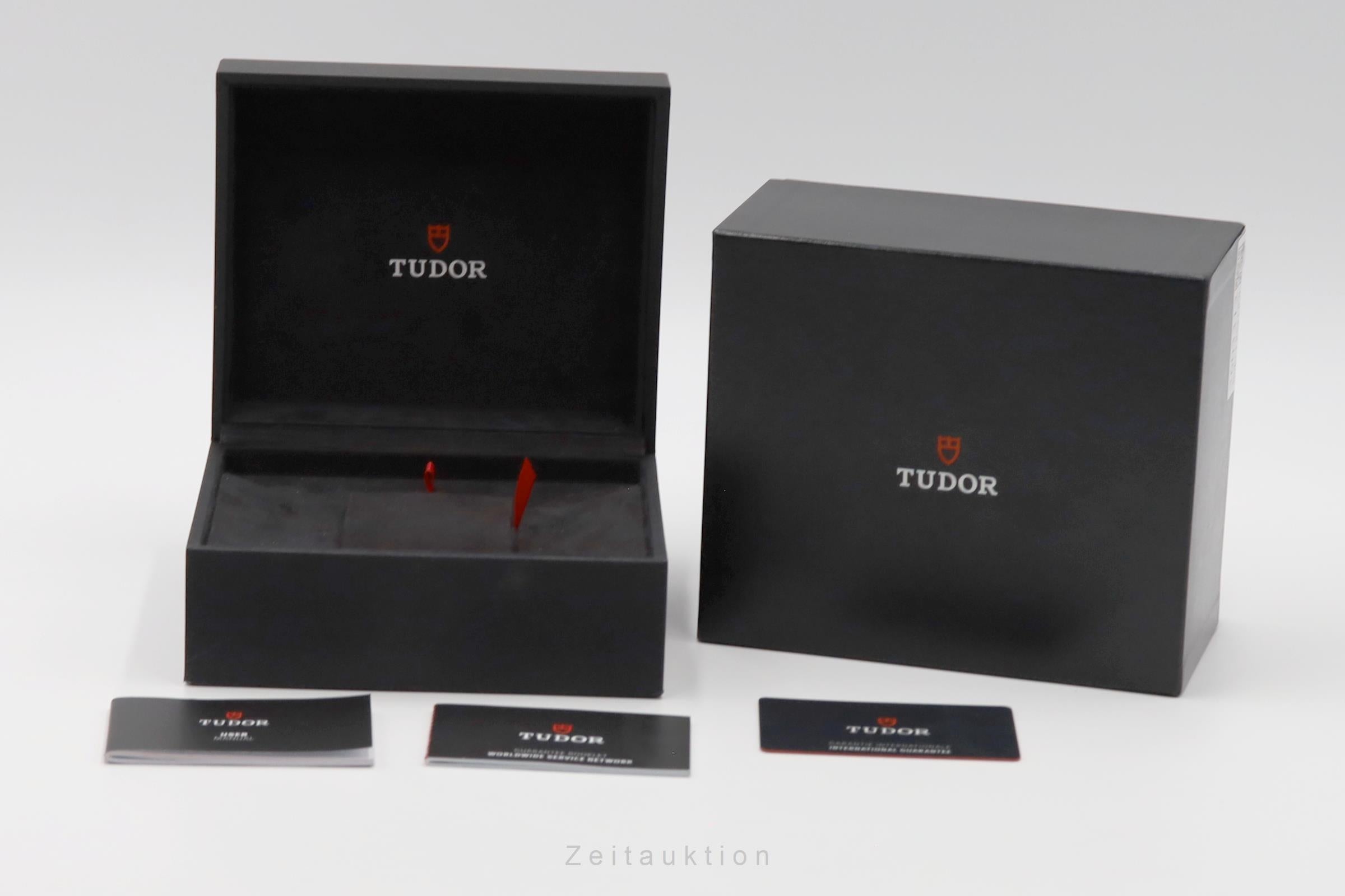Tudor Royal steel automatic men's watch 28600 LP: 3340EUR  [2603312]