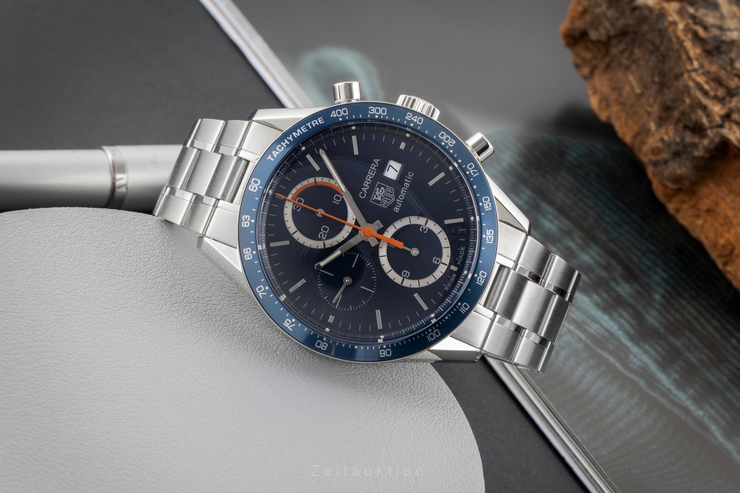 Tag Heuer Carrera Date Chronograph Automatik Edelstahl Ref. CV2015 B&P [2603323]