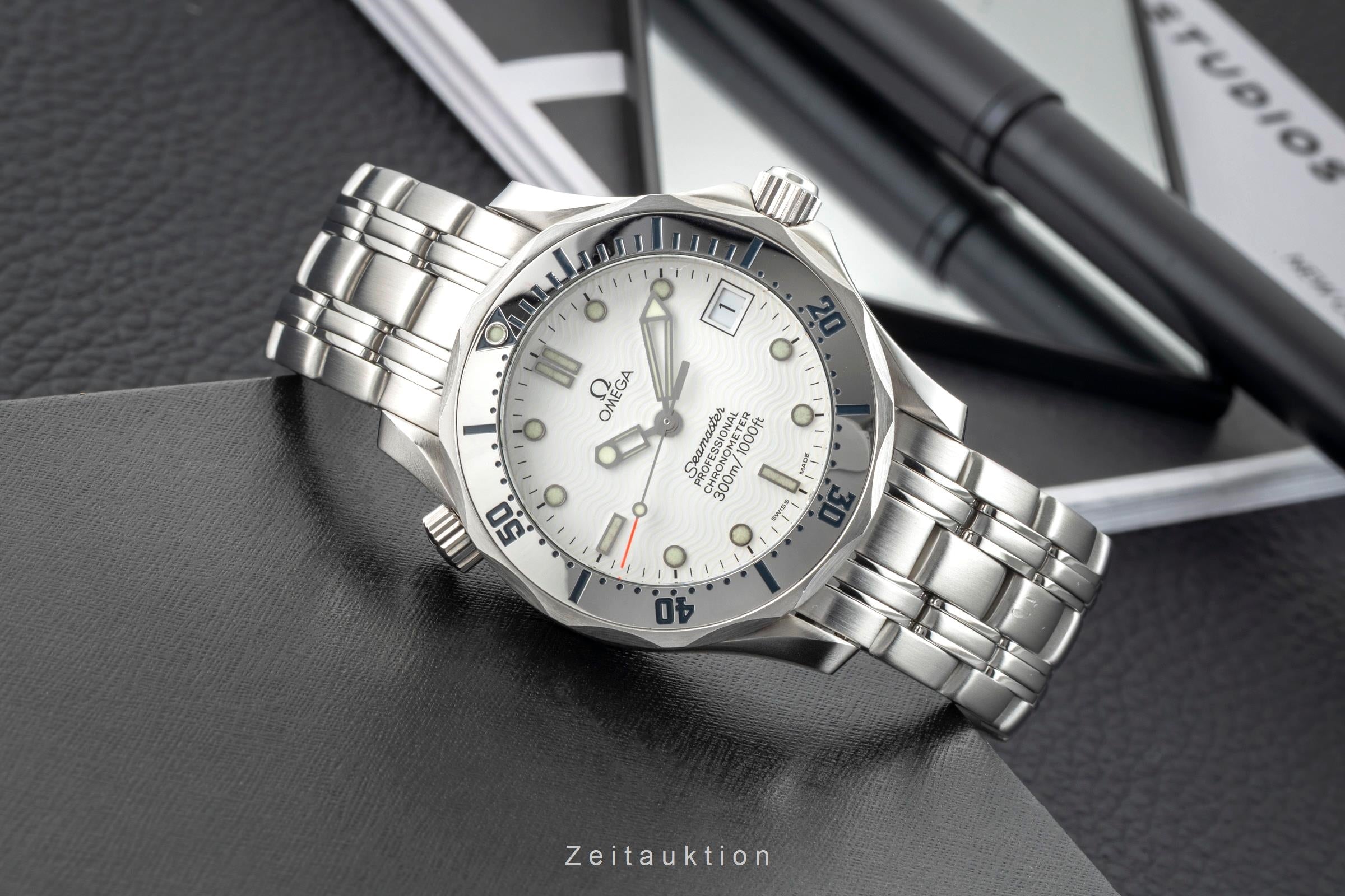 Omega Seamaster 300 White Dial Automatik Edelstahl Herrenuhr Ref. 2552.20.00 [2603378]