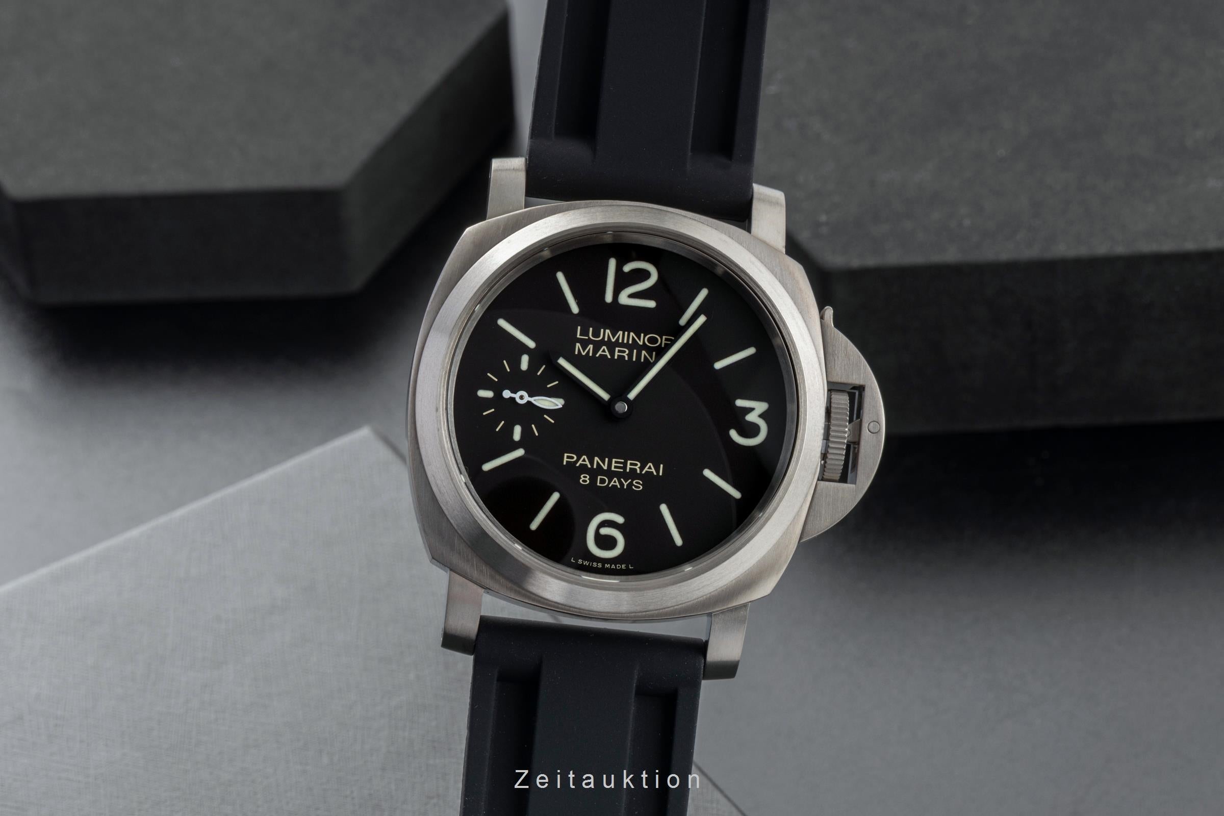 Panerai Luminor  titanium manual winding men's watch PAM00564  [2603387]