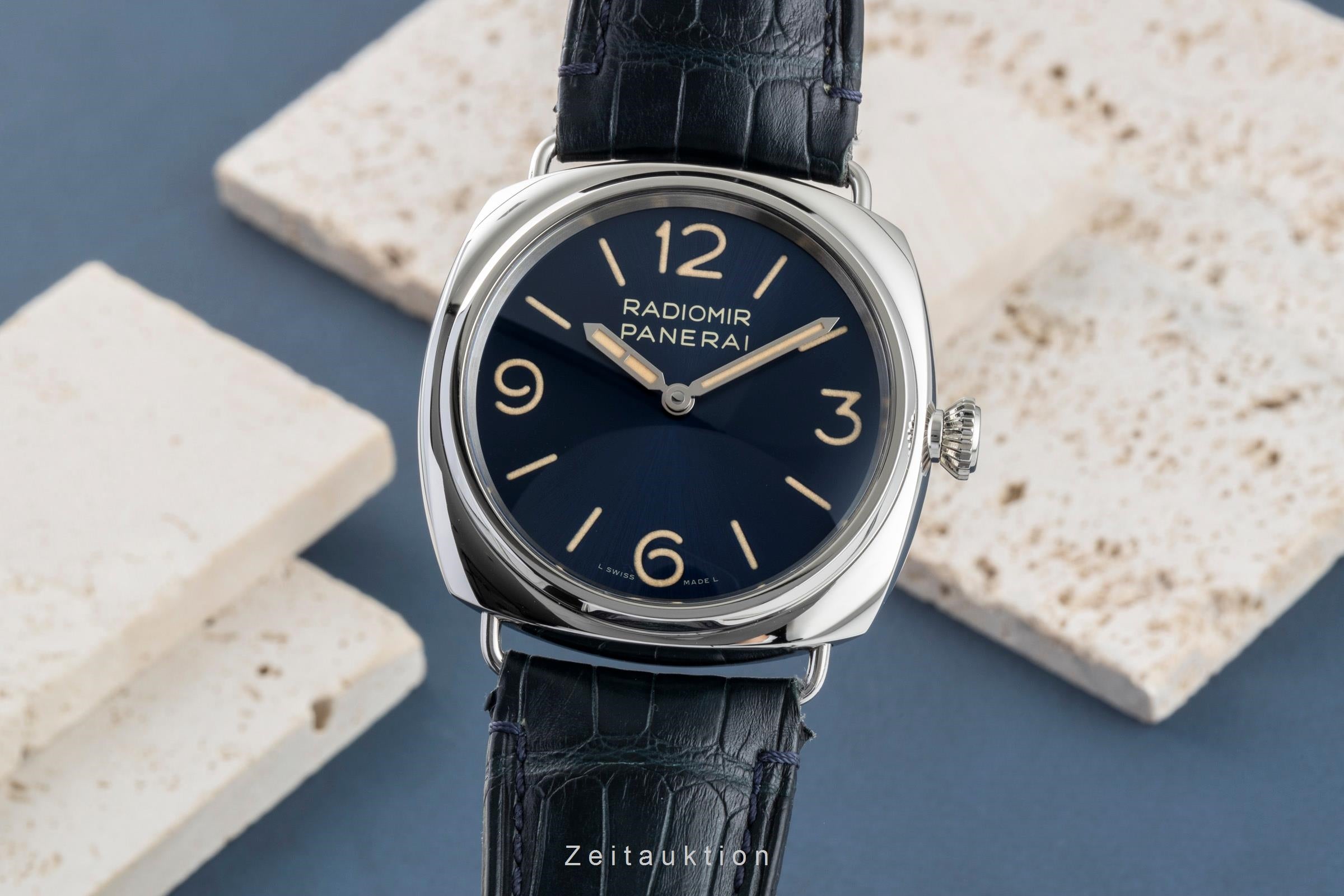 Panerai Radiomir Officine 45 Blue Dial Stahl Handaufzug Herren PAM01383 B&P 2024 [2603408]