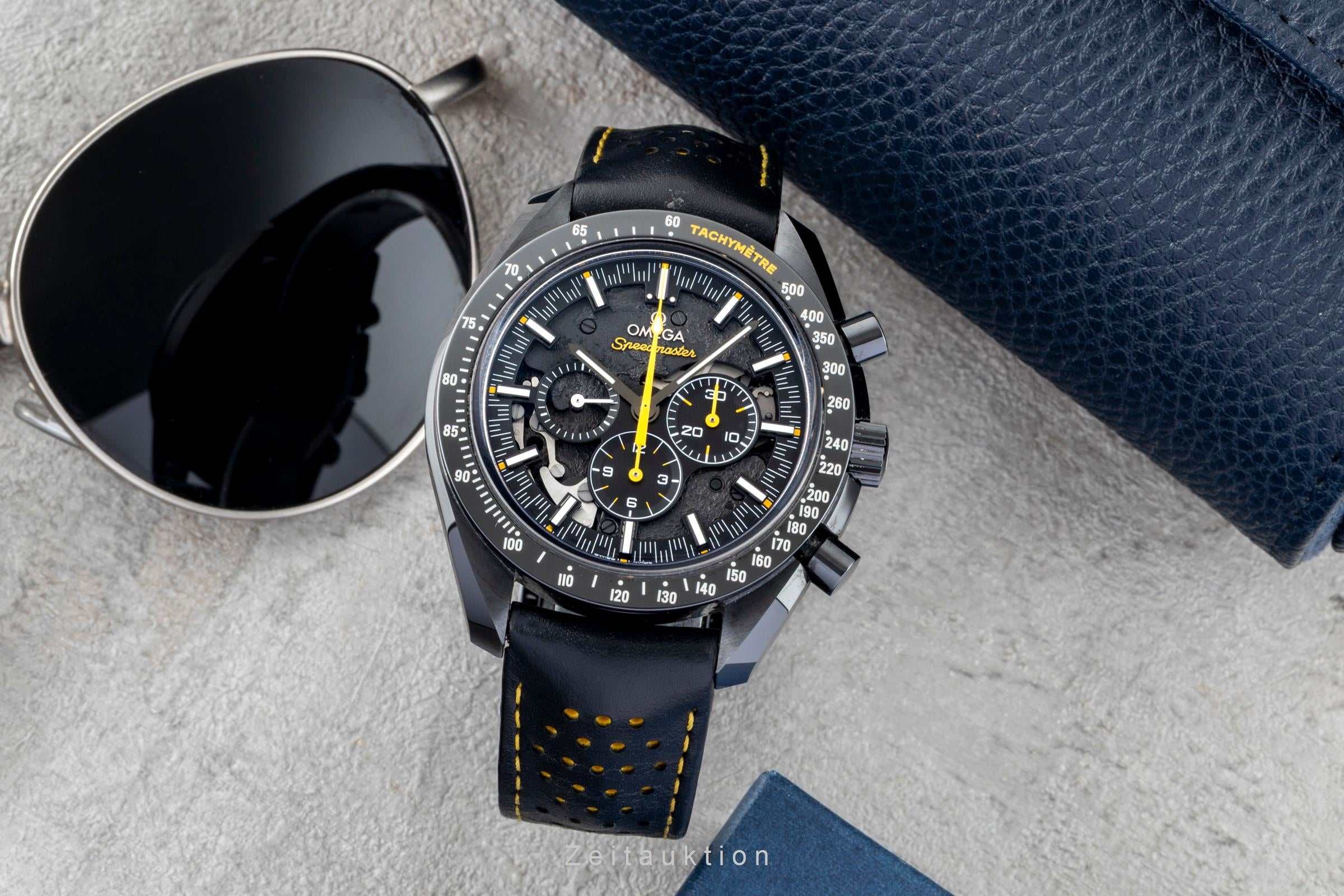 Omega Speedmaster Moonwatch chronograph ceramic manual winding men's watch 311.92.44.30.01.001  [2603412]