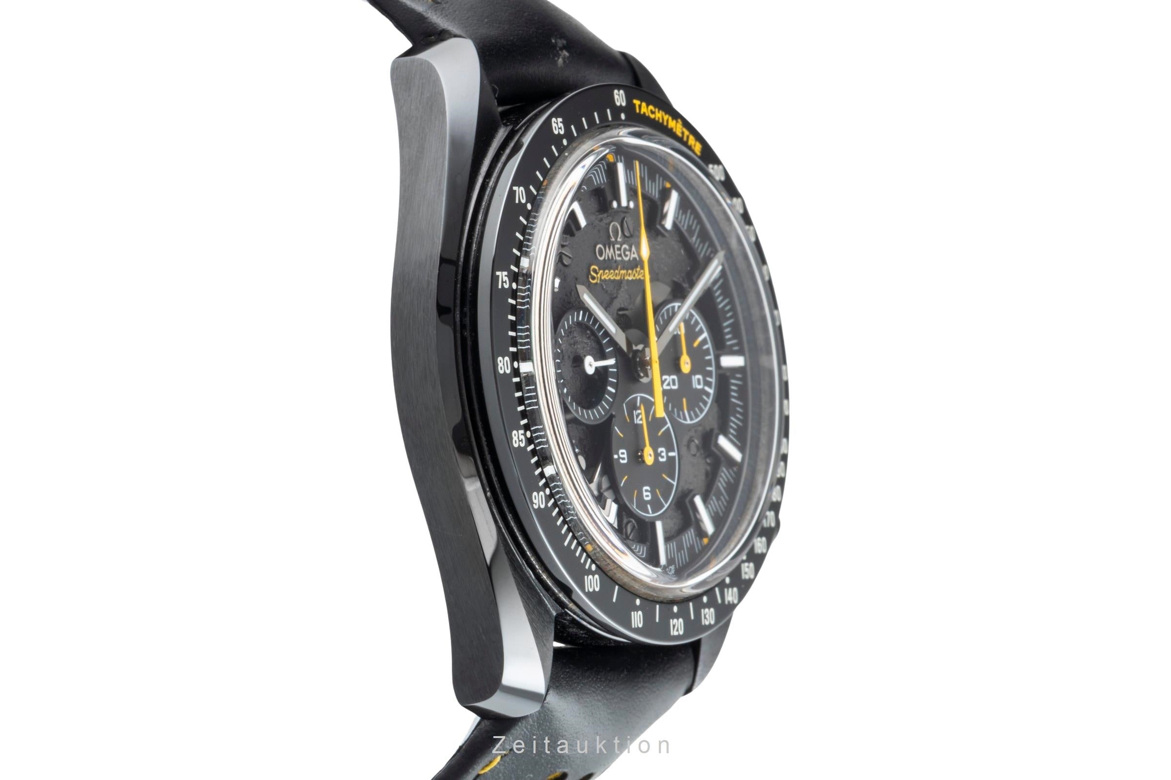 Omega Speedmaster Moonwatch chronograph ceramic manual winding men's watch 311.92.44.30.01.001  [2603412]