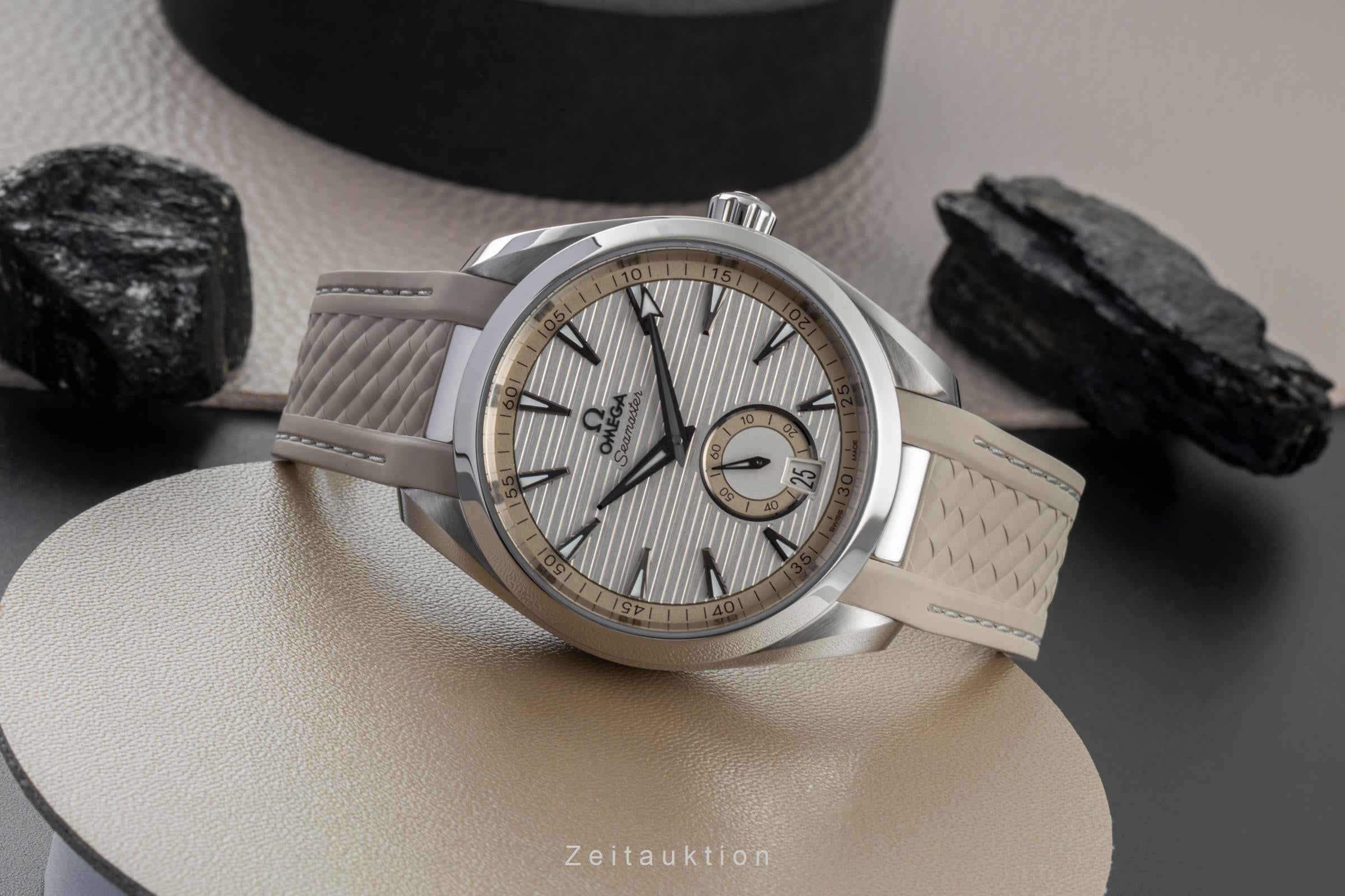 Omega Seamaster Stahl Automatik Herrenuhr Ref. 220.12.41.21.02.005 B&P 2021 [2603473]