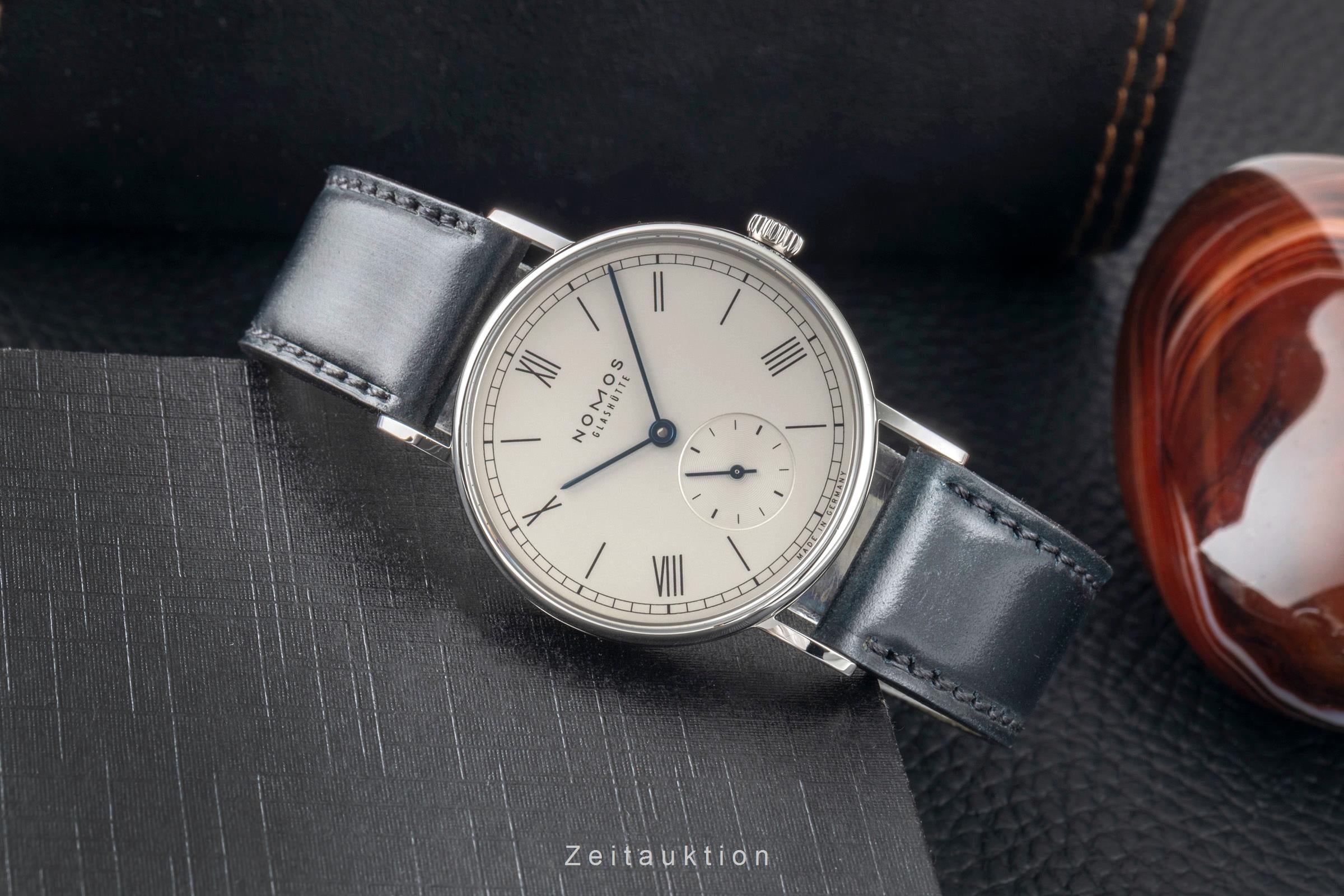 Nomos Ludwig acero cuerda manual unisex 243 LP: 1680EUR  [2603495]