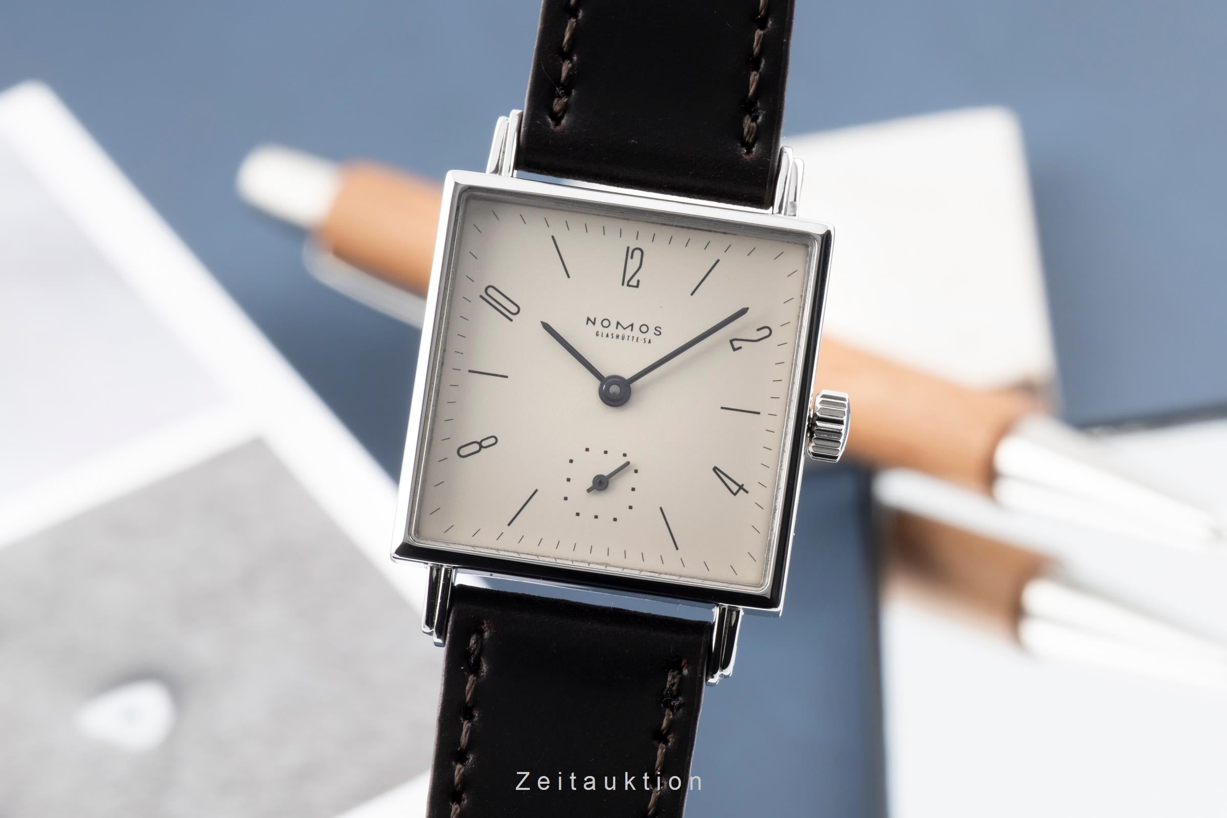 Nomos Tetra acero cuerda manual reloj para caballeros  [2603499]