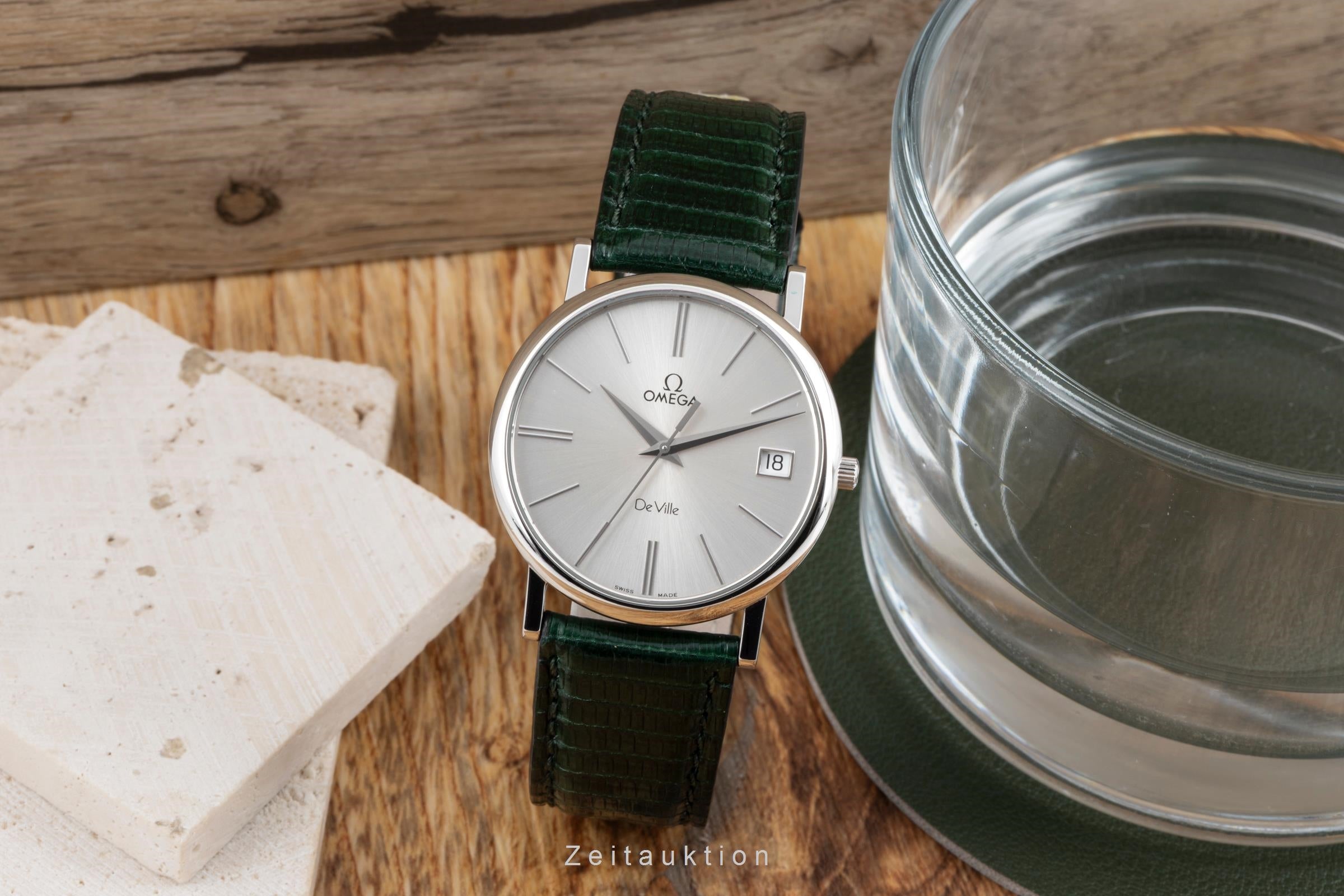 Omega de Ville Stahl Datum Herrenuhr Medium Size Ref. 196.2432 Klassiker [2603542]