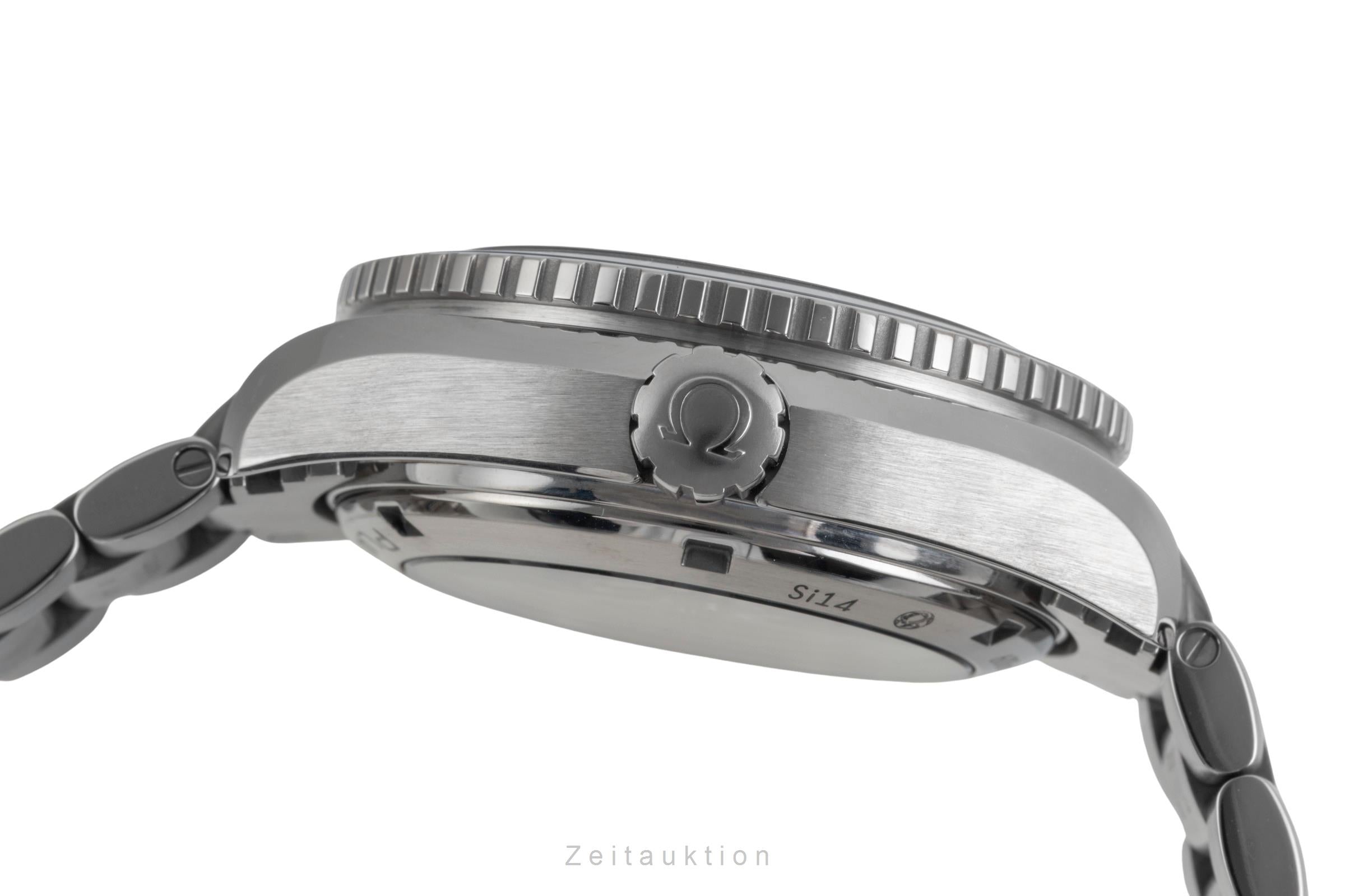 Omega Seamaster titanium automatic men's watch 232.90.44.22.03.001  [2603614]