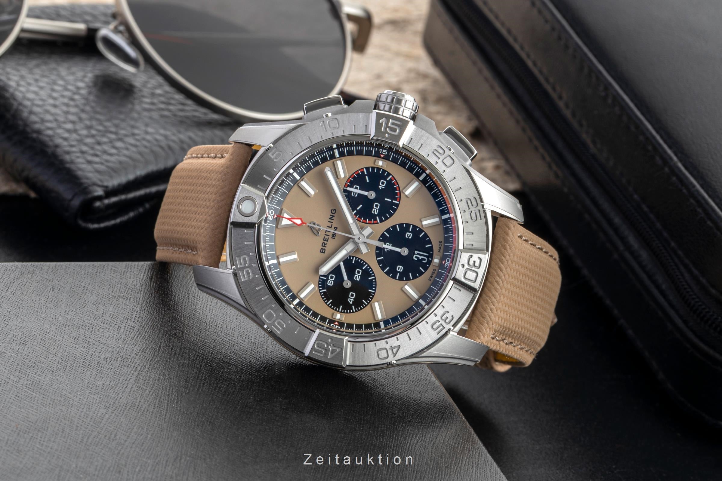 Breitling Avenger chronograph steel automatic Kal. B01 Ref