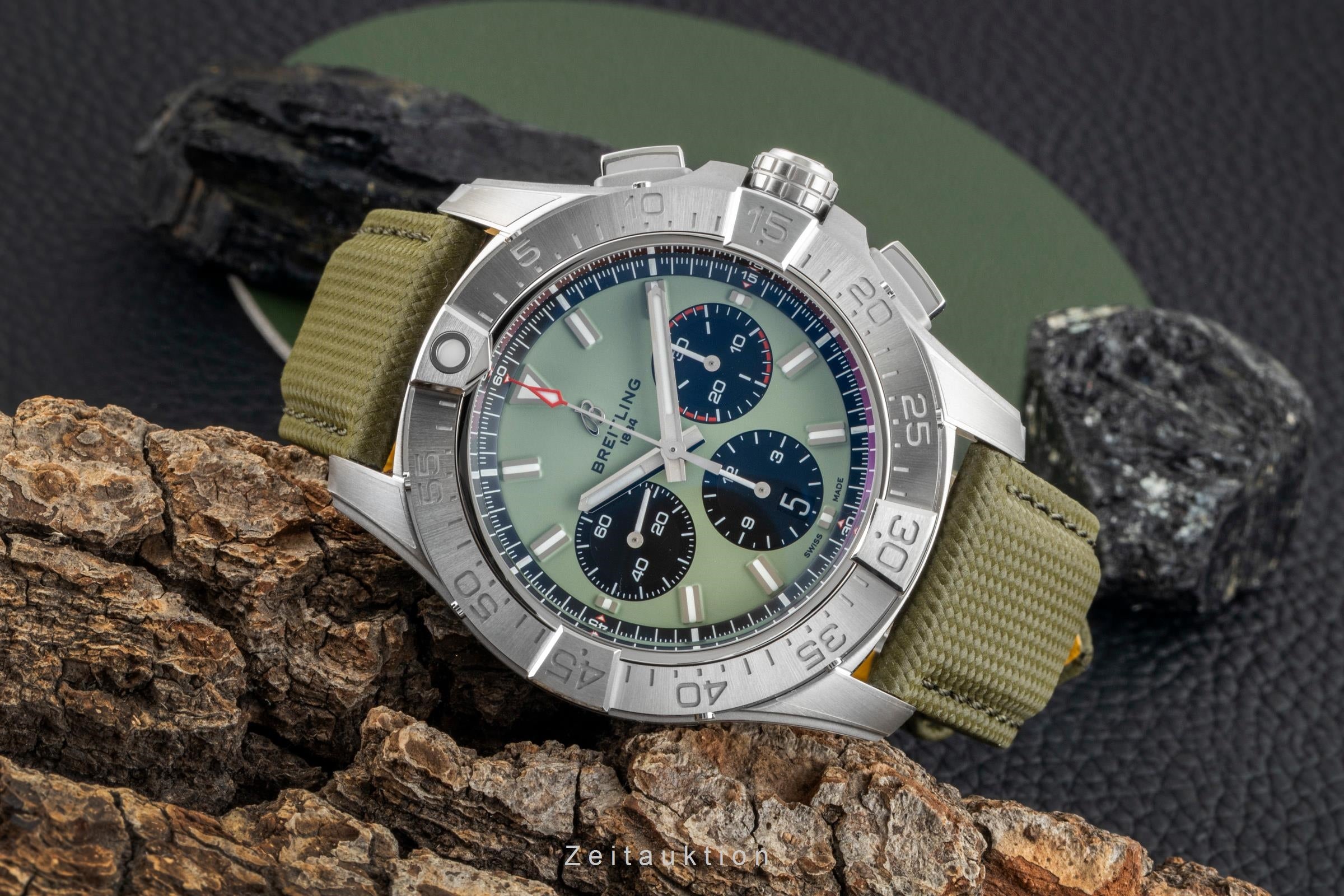 Breitling Avenger B01 Chronograph 44 Edelstahl Ref. AB0147101L1X1 NP: 7050,- € [2603626]