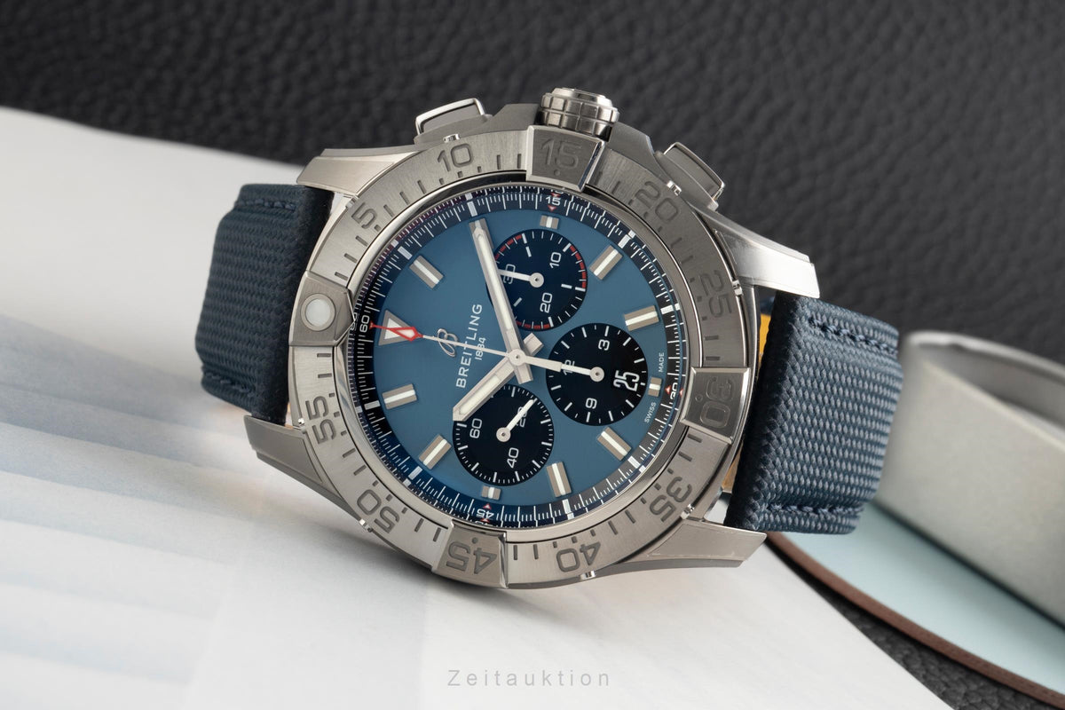 Breitling Avenger cronografo titanio automatismo orologio da uomo EB0148101C1X1 LP: 9350EUR  [2603652]