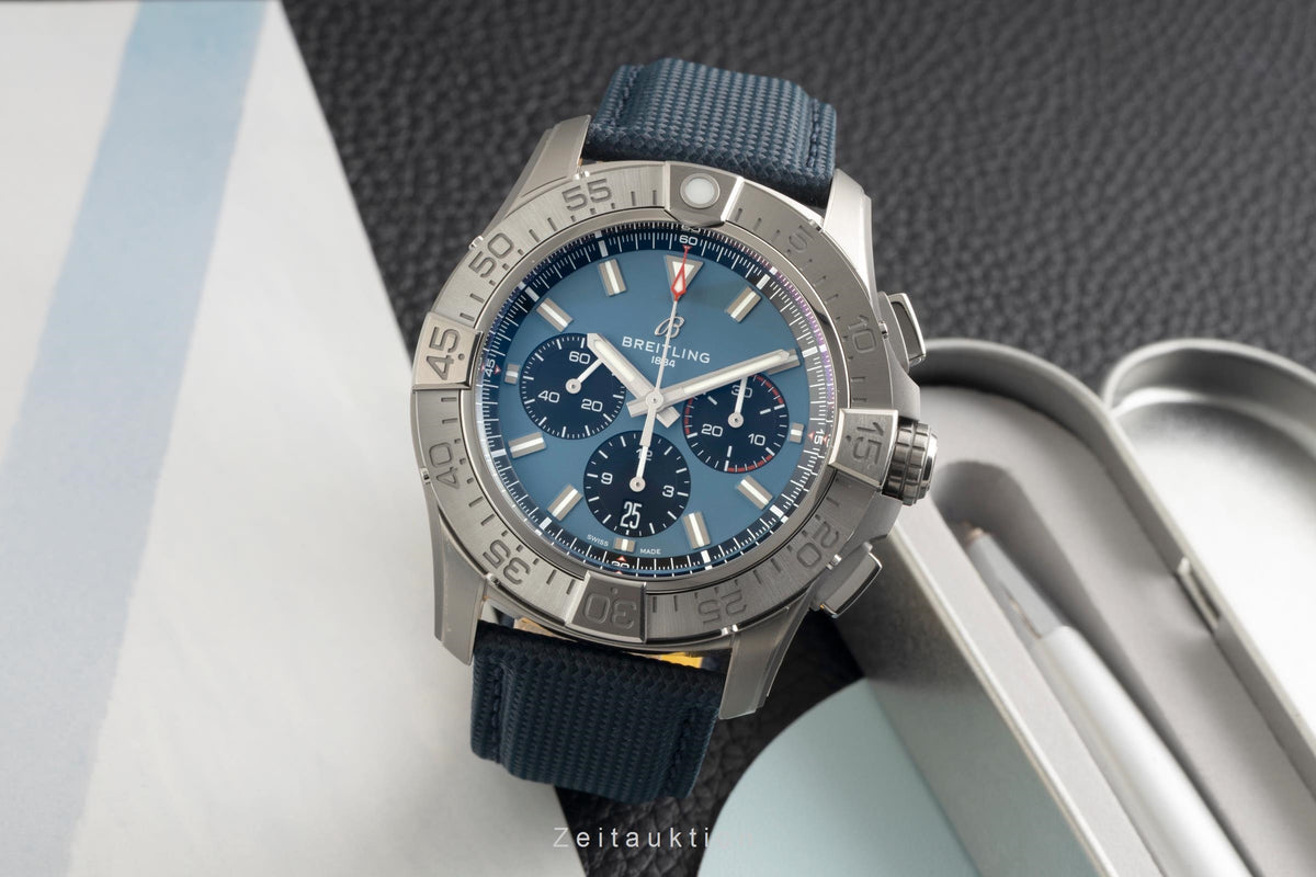 Breitling Avenger cronografo titanio automatismo orologio da uomo EB0148101C1X1 LP: 9350EUR  [2603652]