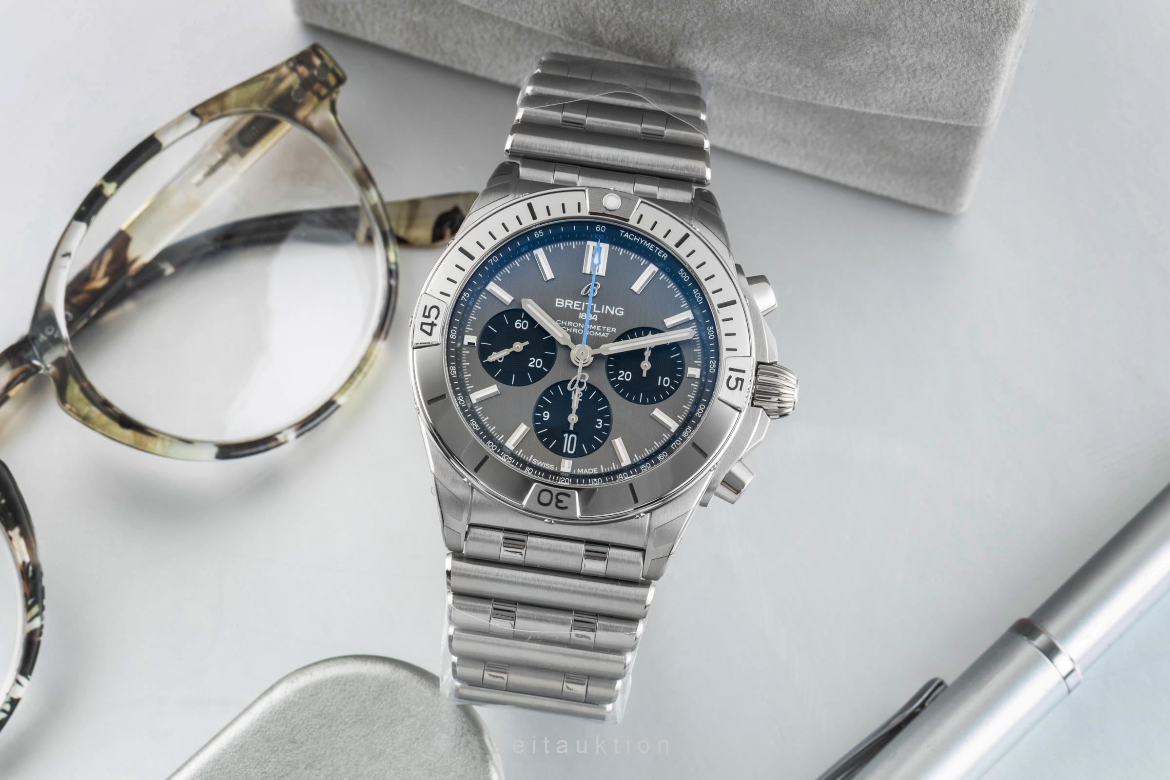 Breitling Chronomat chronograph titanium automatic men's watch EB0134101M1E1 LP: 12750EUR  [2603655]