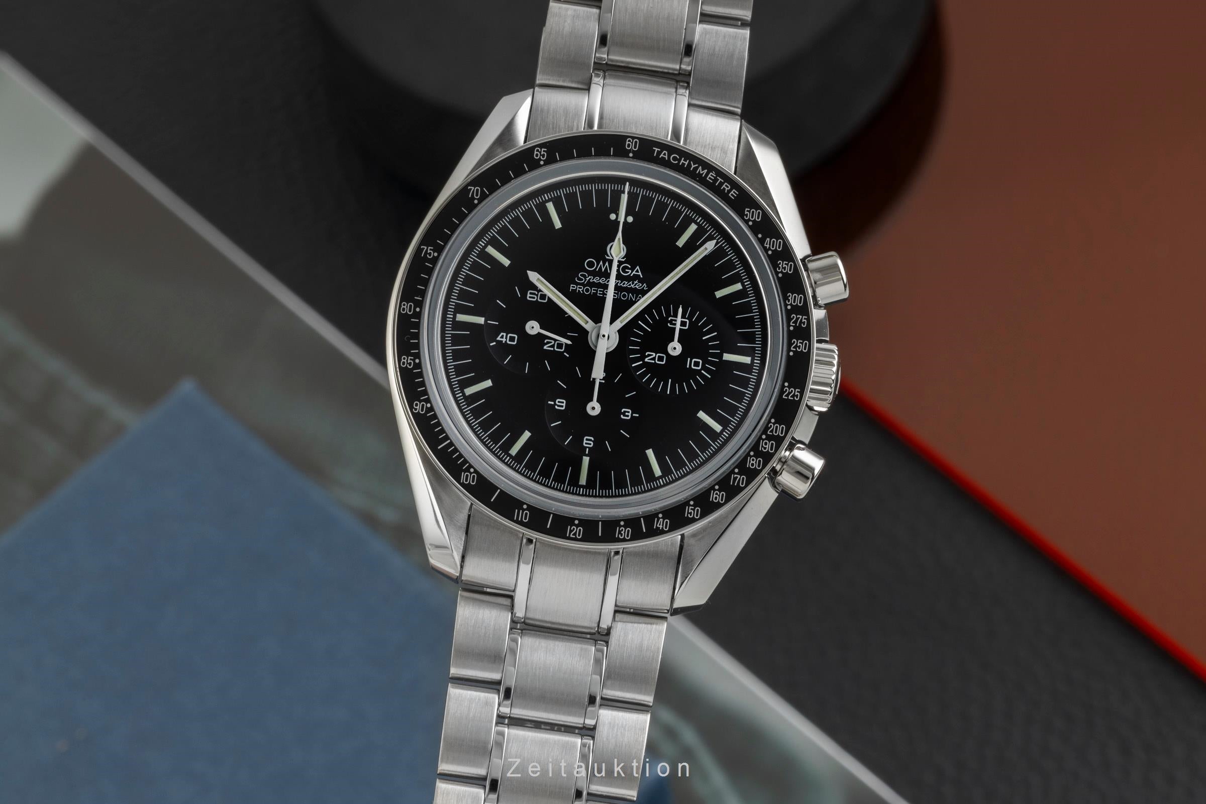 Omega Speedmaster Moonwatch chronograph steel manual winding men's watch 311.33.42.30.01.002 LP: 8700EUR  [2603785]