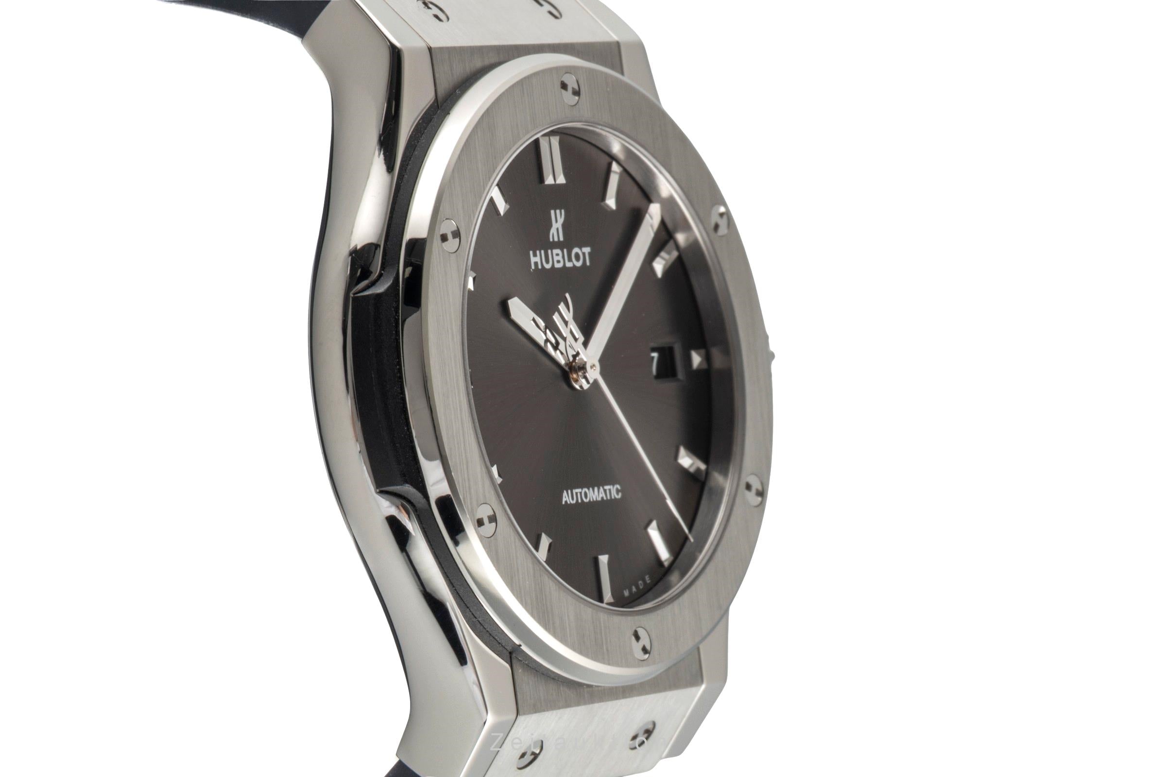 Hublot Classic Fusion titanium automatic men's watch 542.NX.7071.LR LP: 8500EUR  [2603795]