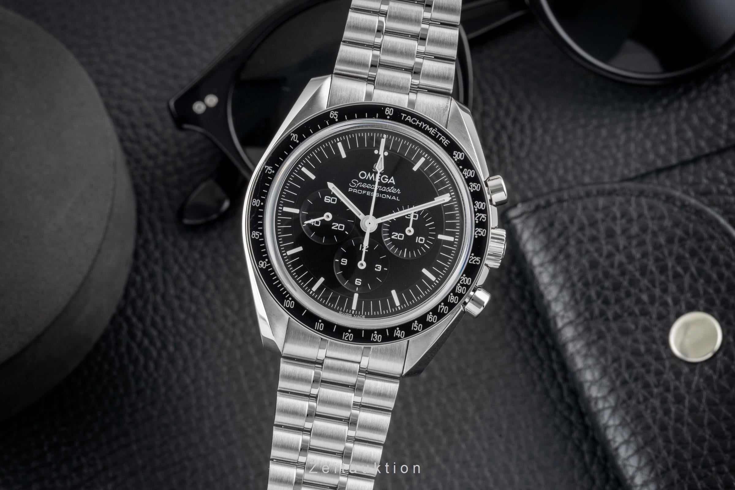 Omega Speedmaster Moonwatch Chronograph Ref. 310.30.42.50.01.002 B&P 2025 [2603796]