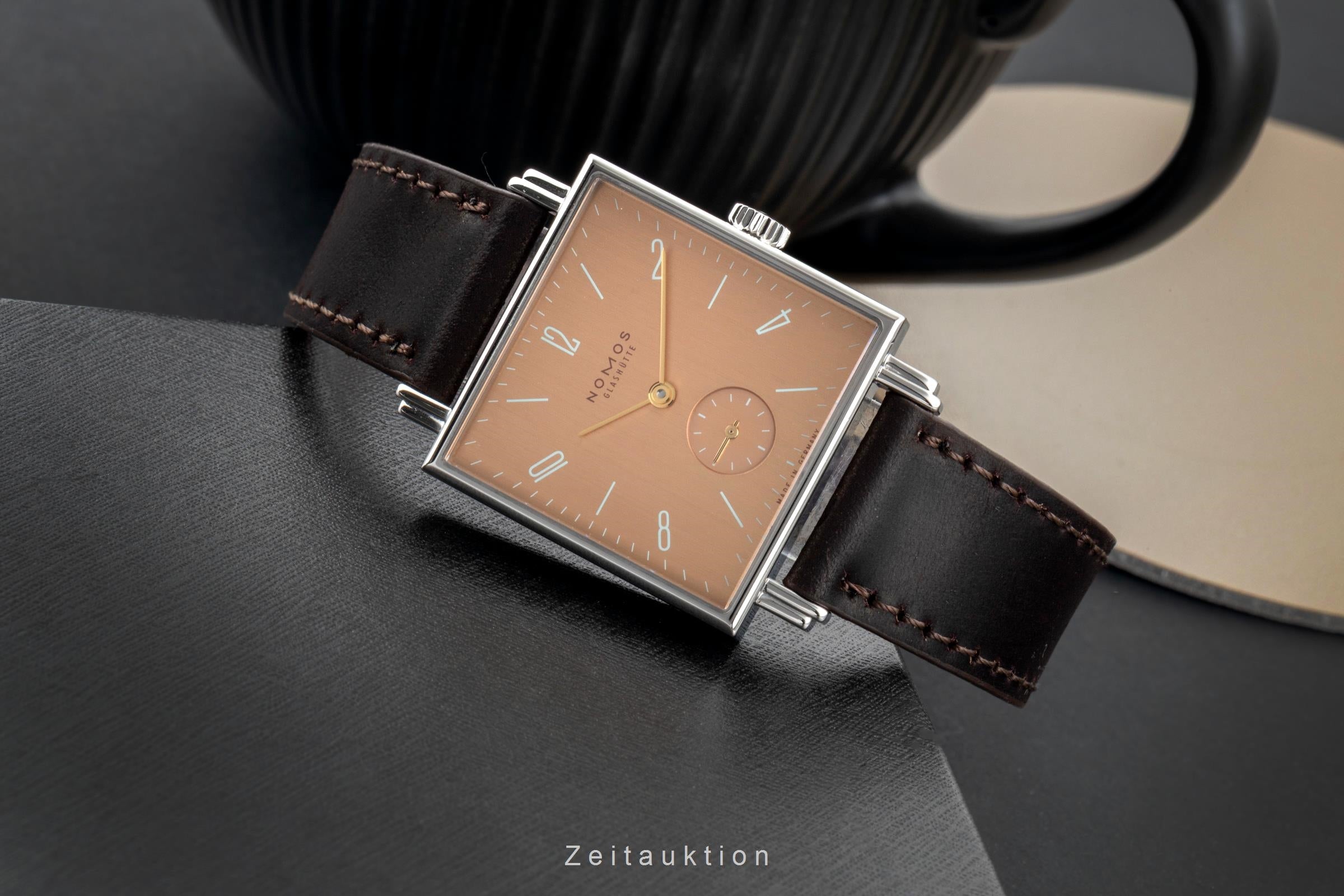Nomos Tetra acero cuerda manual reloj para caballeros 491 Tetra Goldelse  [2603809]