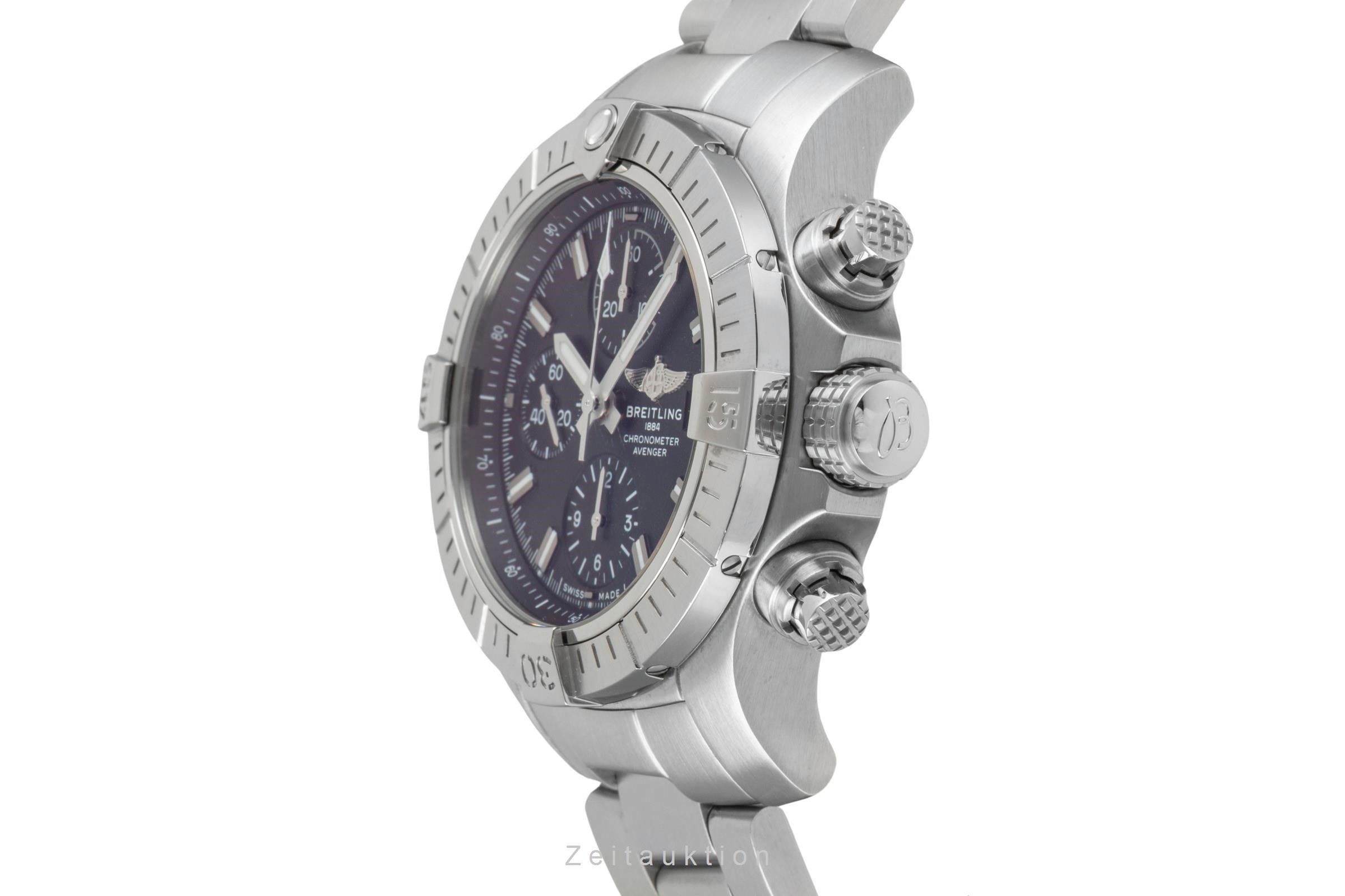Breitling Avenger Chronograph Stahl Automatik Herrenuhr Ref. A13385101B1A1 B&P [2603838]