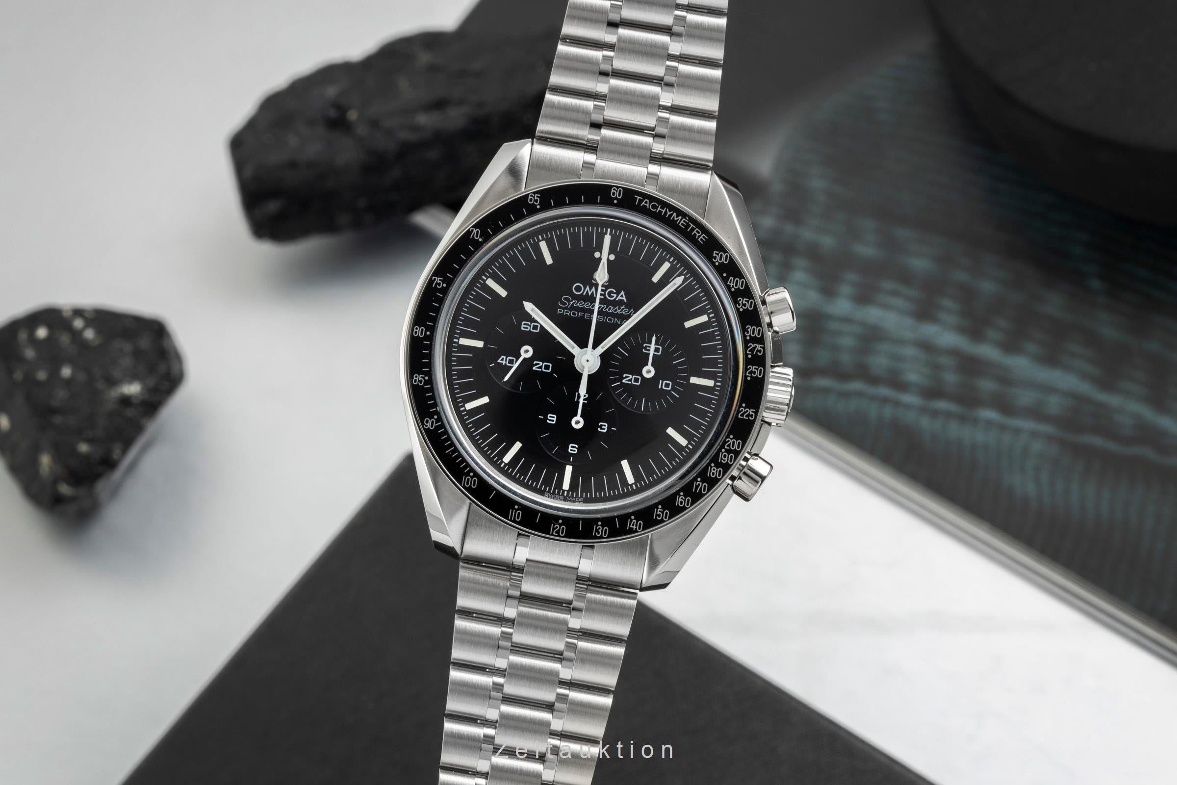 Omega Speedmaster Moonwatch Chronograph Ref. 310.30.42.50.01.002 B&P 2026 [2603856]