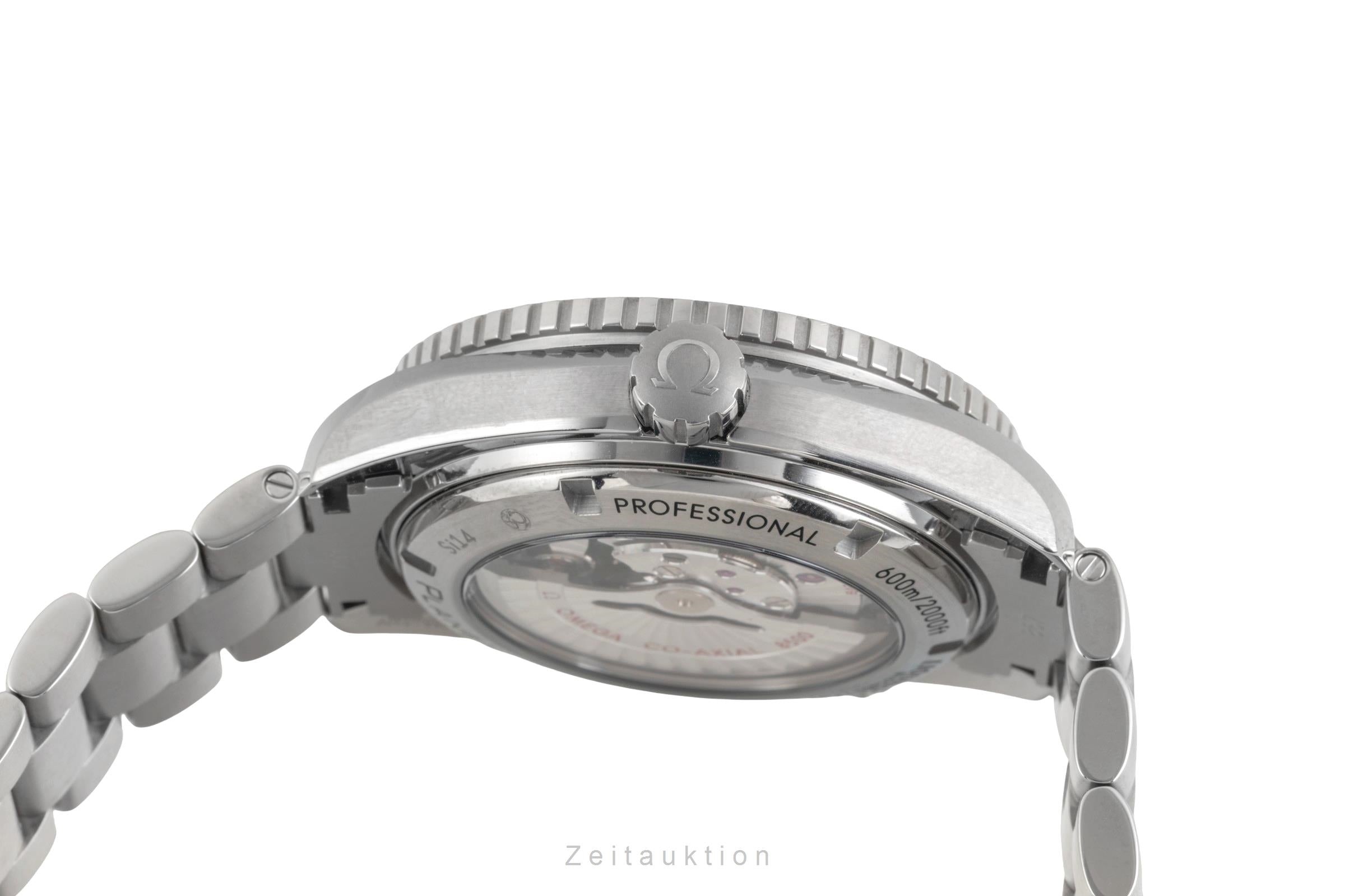 Omega Speedmaster titanium automatic men's watch 232.90.46.21.03.001  [2603891]