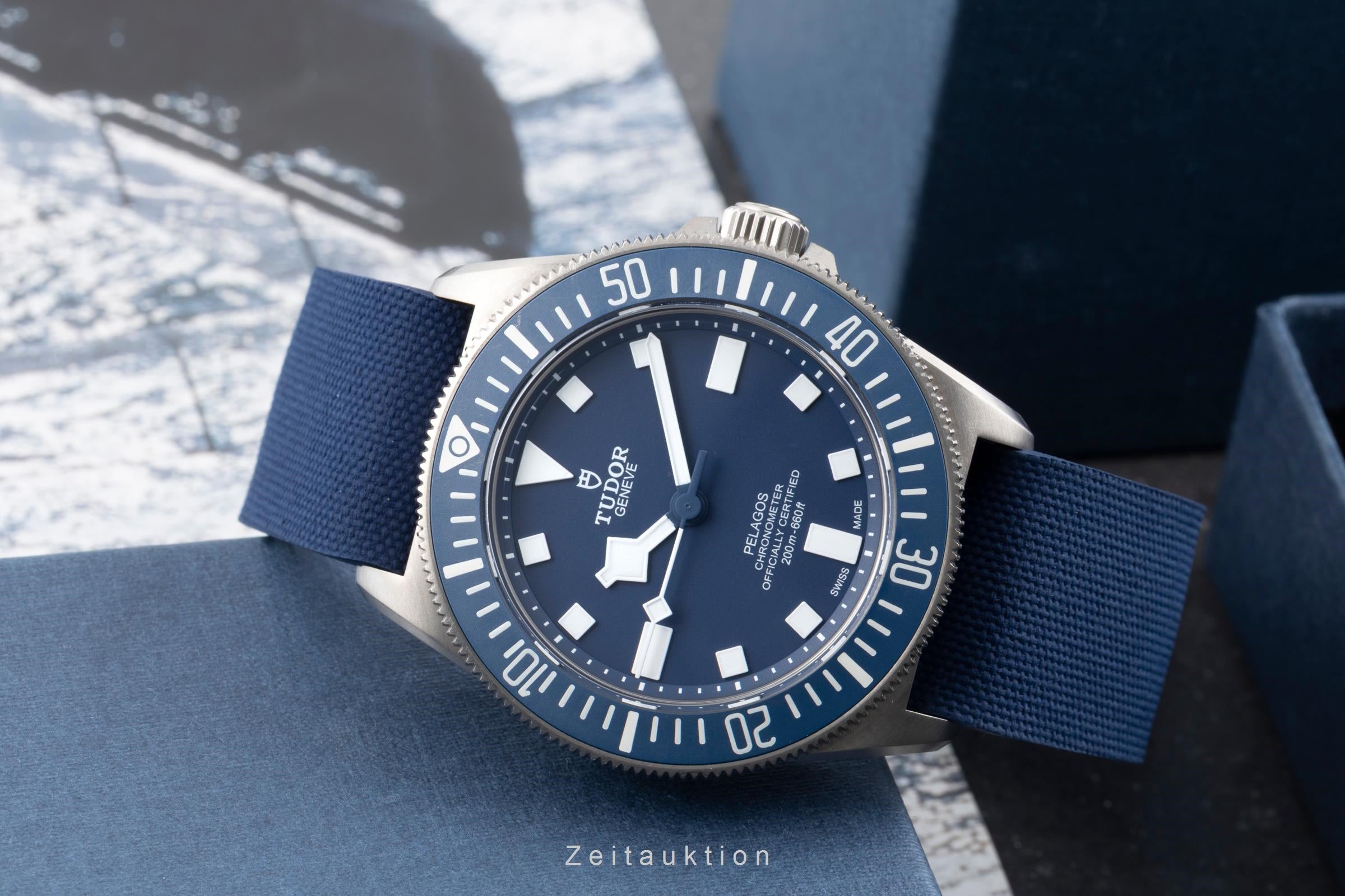 Tudor Pelagos titanium automatic men's watch M25707B/23 LP: 4560EUR  [2603895]