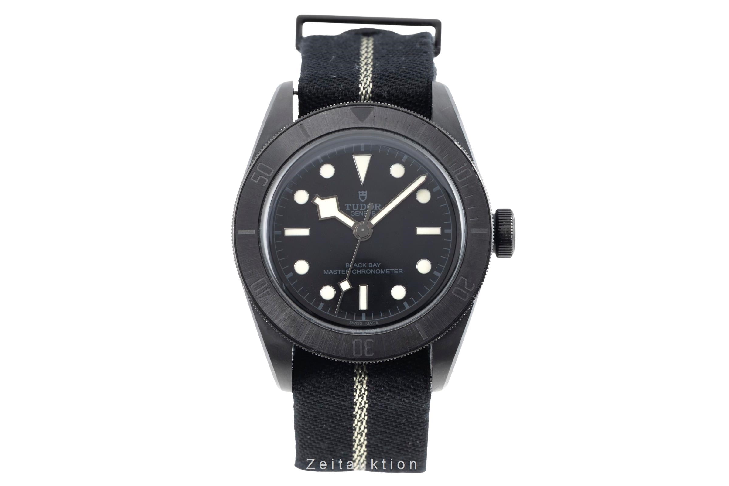 Tudor Black Bay cerámica / acero automático reloj para caballeros M79210CNU-0001 LP: 5570EUR  [2603950]