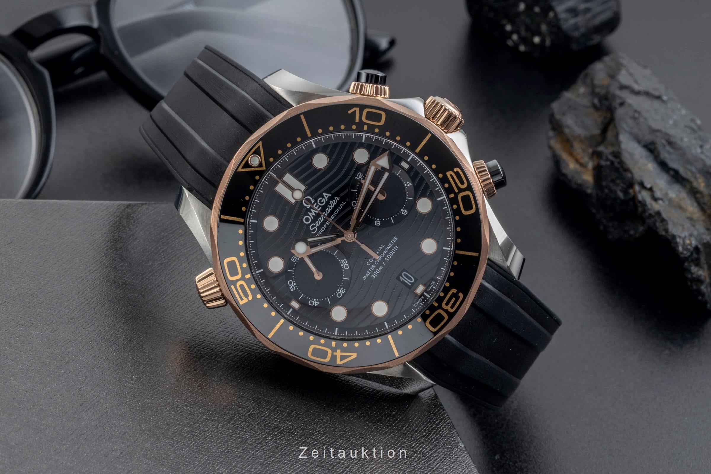 Omega Seamaster Diver Chronograph Stahl / Gold 210.22.44.51.01.001 NP: 13600,- € [2603977]