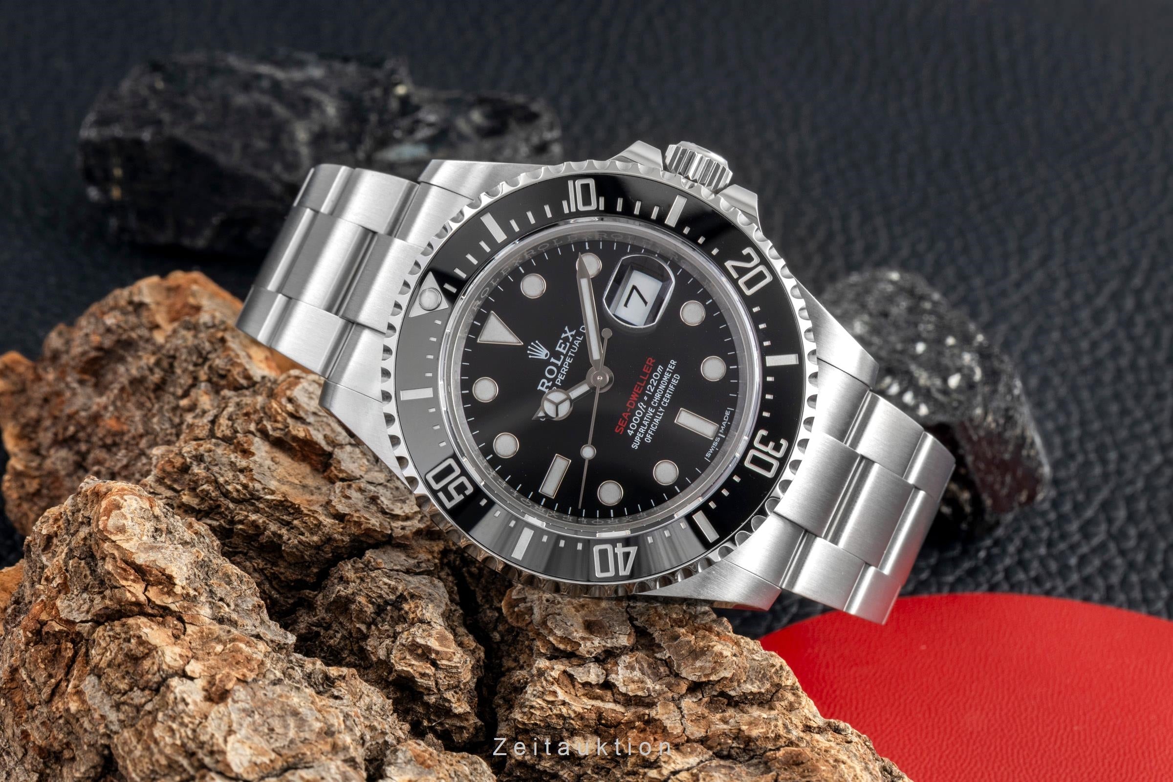 Rolex Sea-Dweller steel automatic Kal. 3235 Ref. 126600 | 2604079