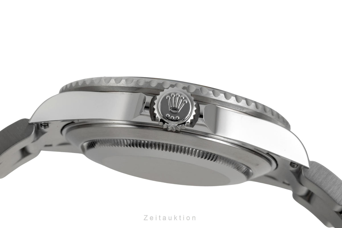 Rolex Submariner steel automatic men's watch 16610LV  [2604111]
