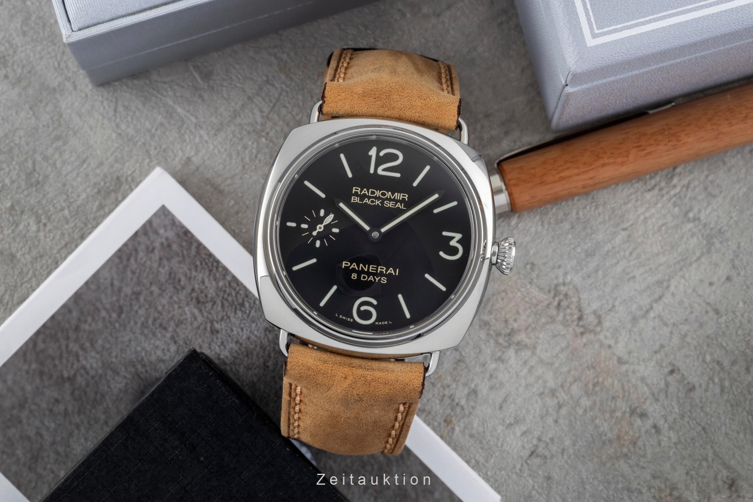 Panerai Black Seal steel manual winding men's watch PAM00609  [2604117]