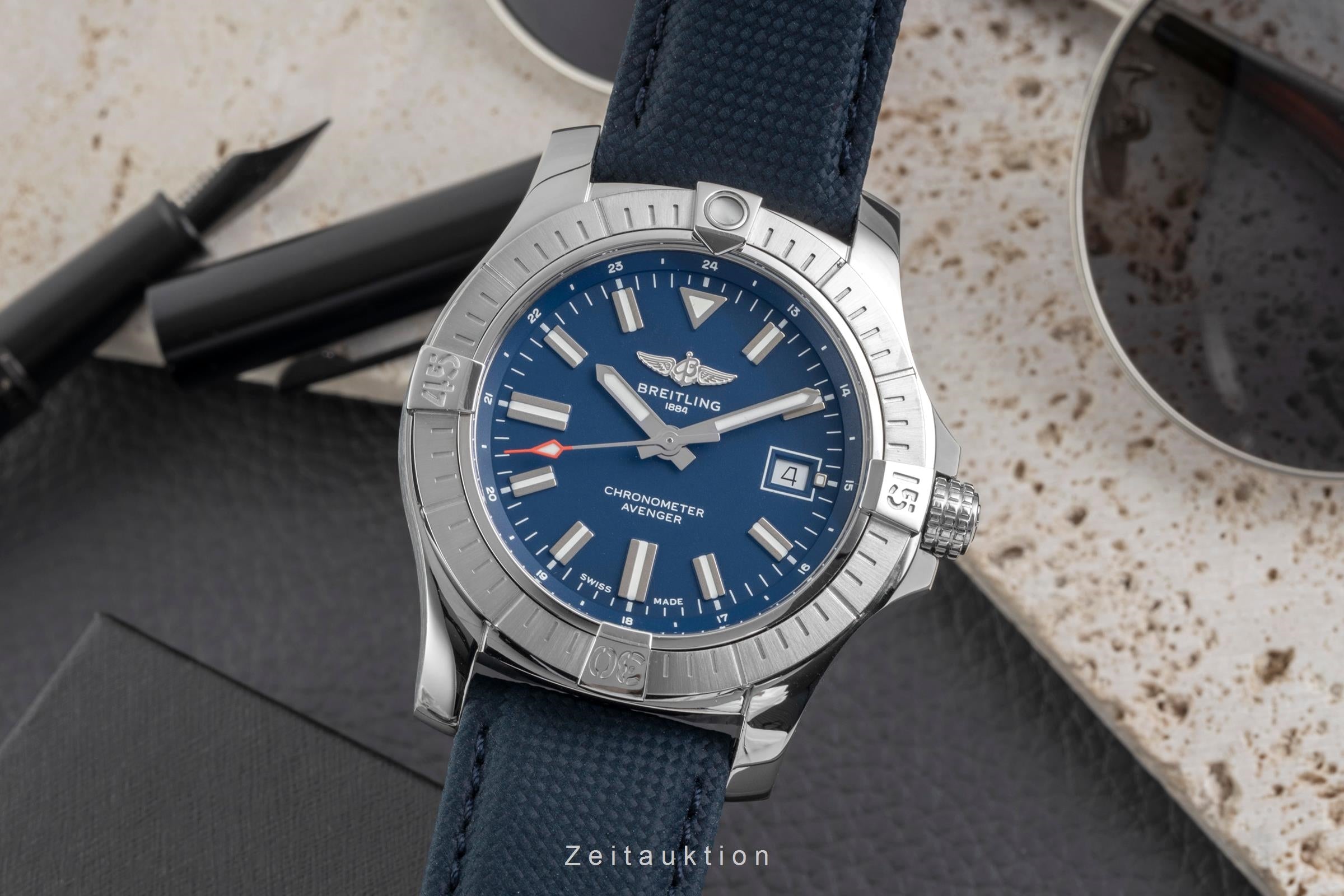 Breitling Avenger 43 Automatik Edelstahl Herrenuhr Ref. A17318101C1X1 B&P 2024 [2604125]
