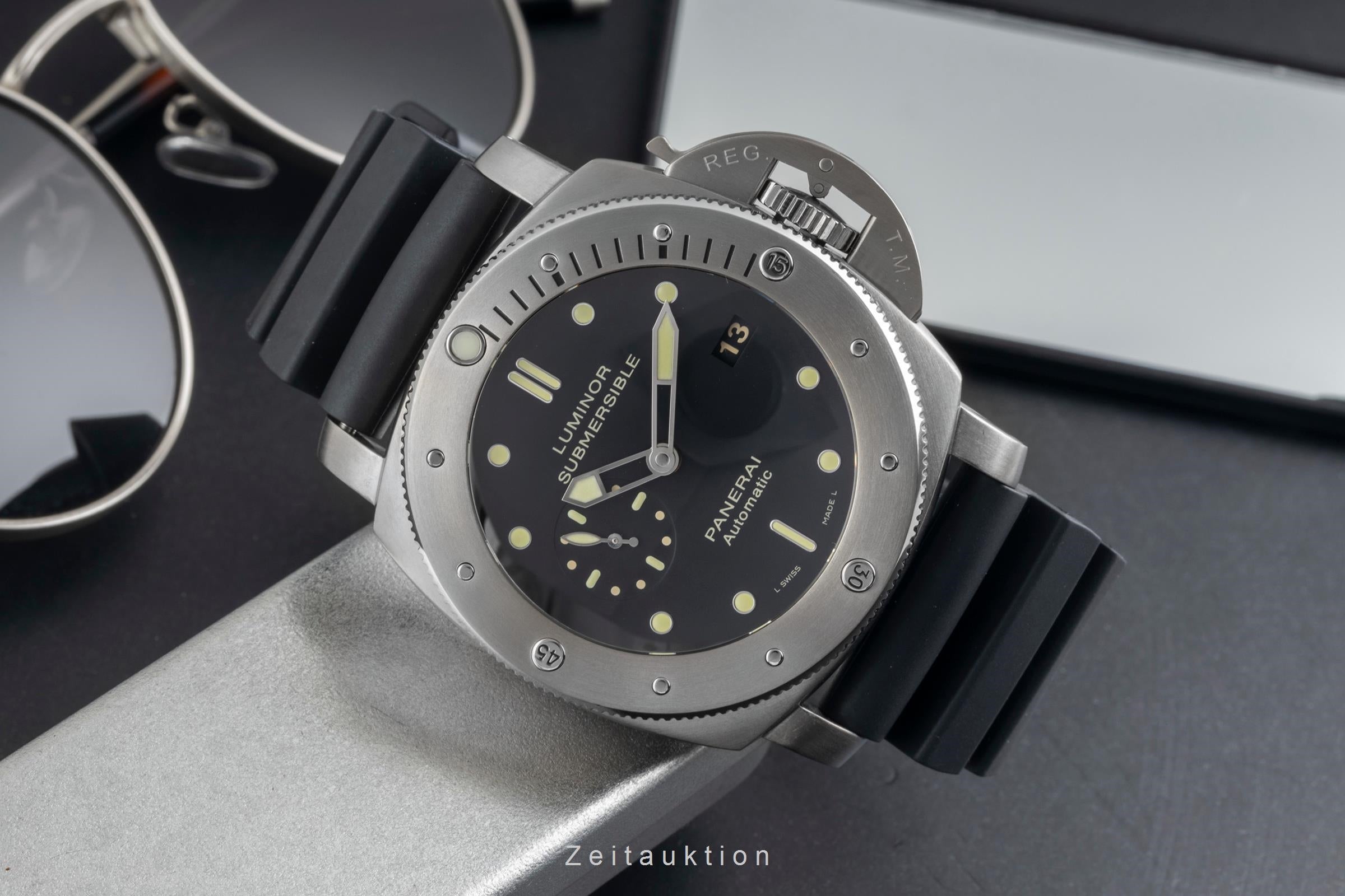 Panerai Submersible titanio automatismo orologio da uomo PAM00305 LP: 10900EUR  [2604140]
