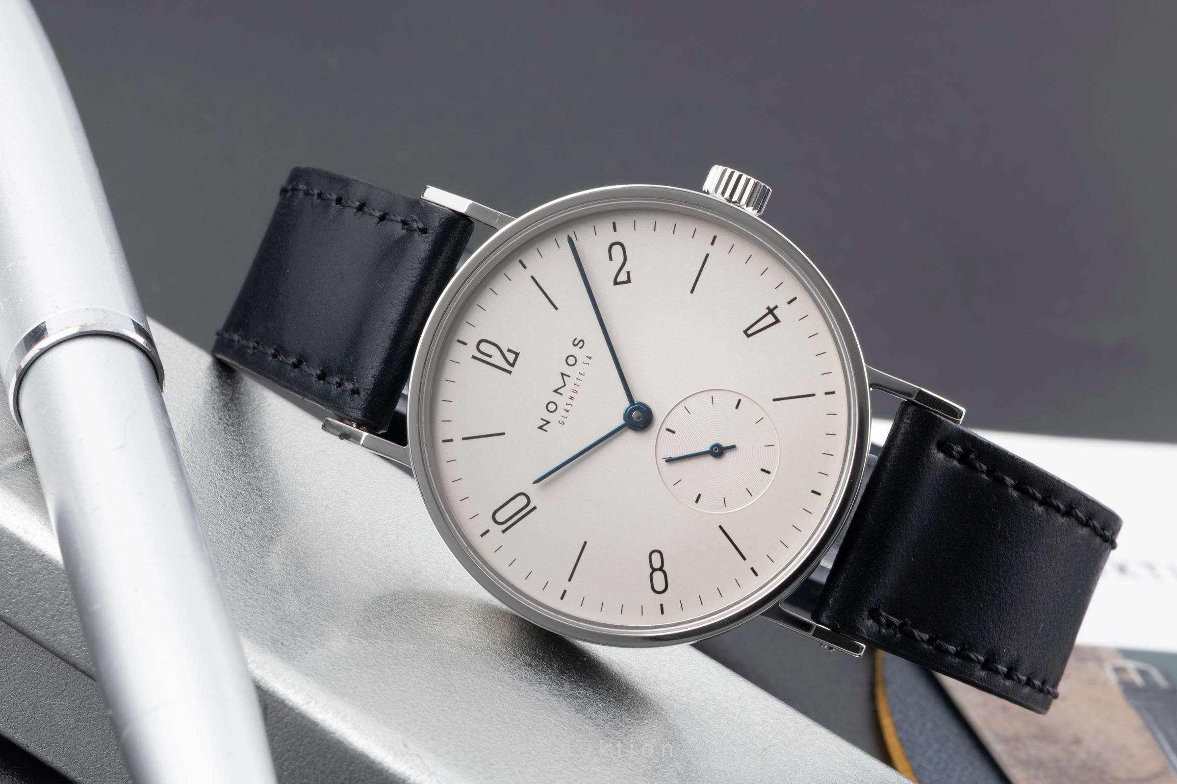 Nomos Tangente acier à remontage manuel montre pour hommes Tangente Leipzig2000 Limited  [2604156]