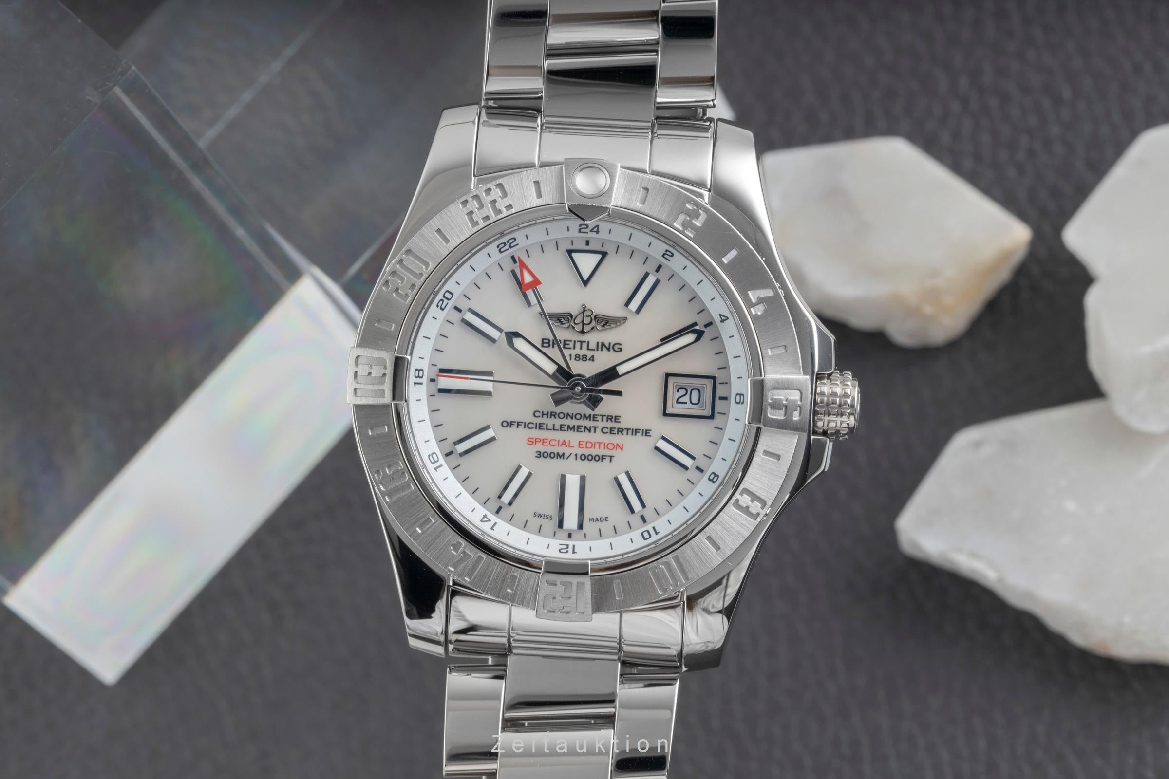 Breitling Avenger II GMT steel automatic men's watch A3239011/A809 LP: 5950EUR  [2604178]