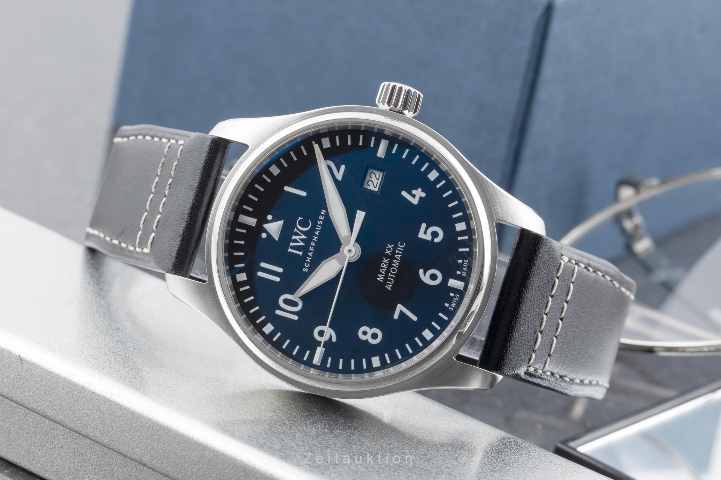 IWC Pilot Mark XX Black Dial Stahl Automatik Herrenuhr Ref. IW328201 B&P 2023 [2604210]