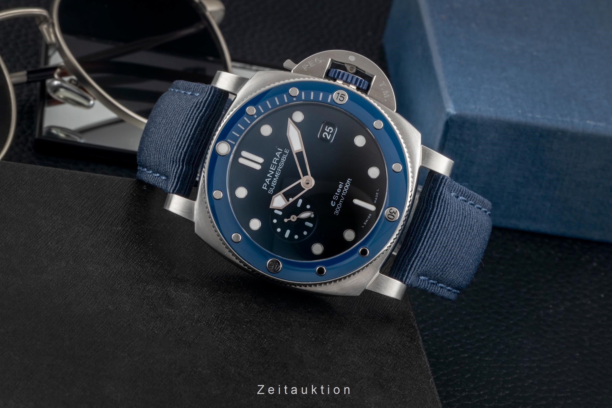Panerai Submersible steel automatic men's watch PAM01289 LP: 11800EUR  [2604269]
