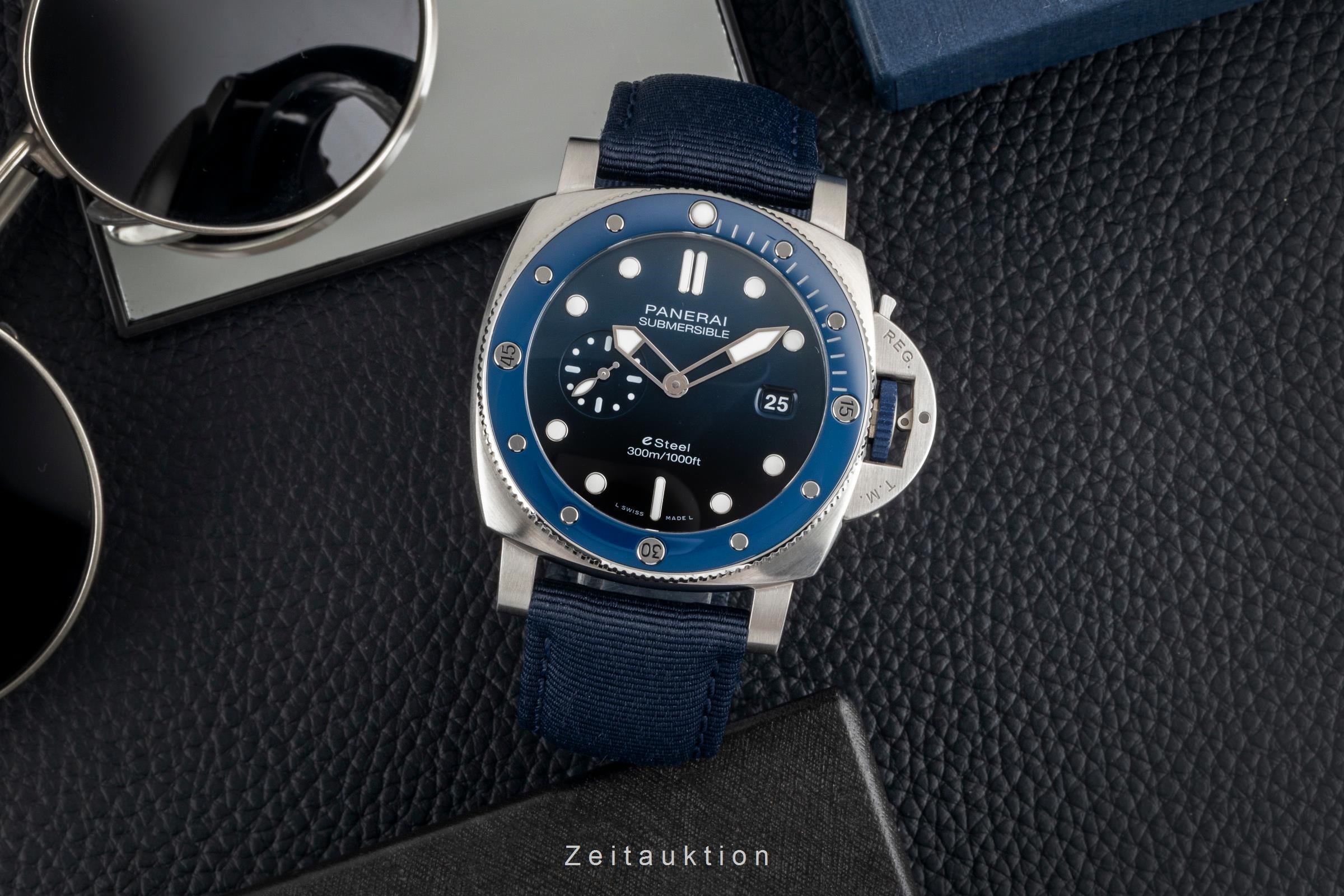 Panerai Submersible steel automatic men's watch PAM01289 LP: 11800EUR  [2604269]