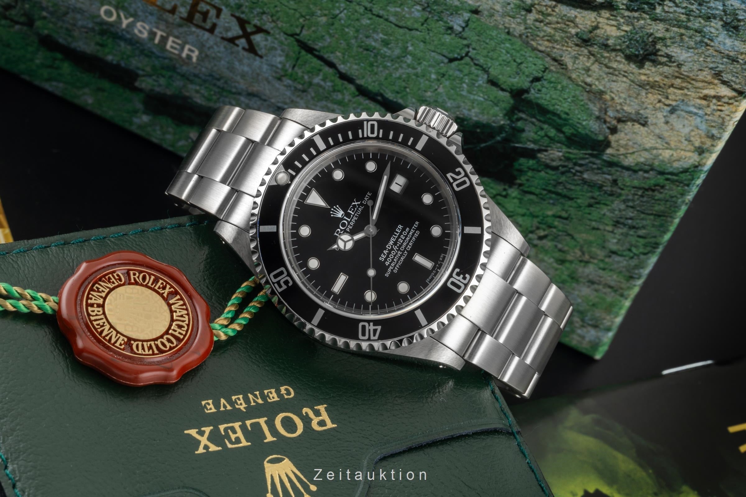 Rolex Sea-Dweller steel automatic men's watch 16600  [2604349]
