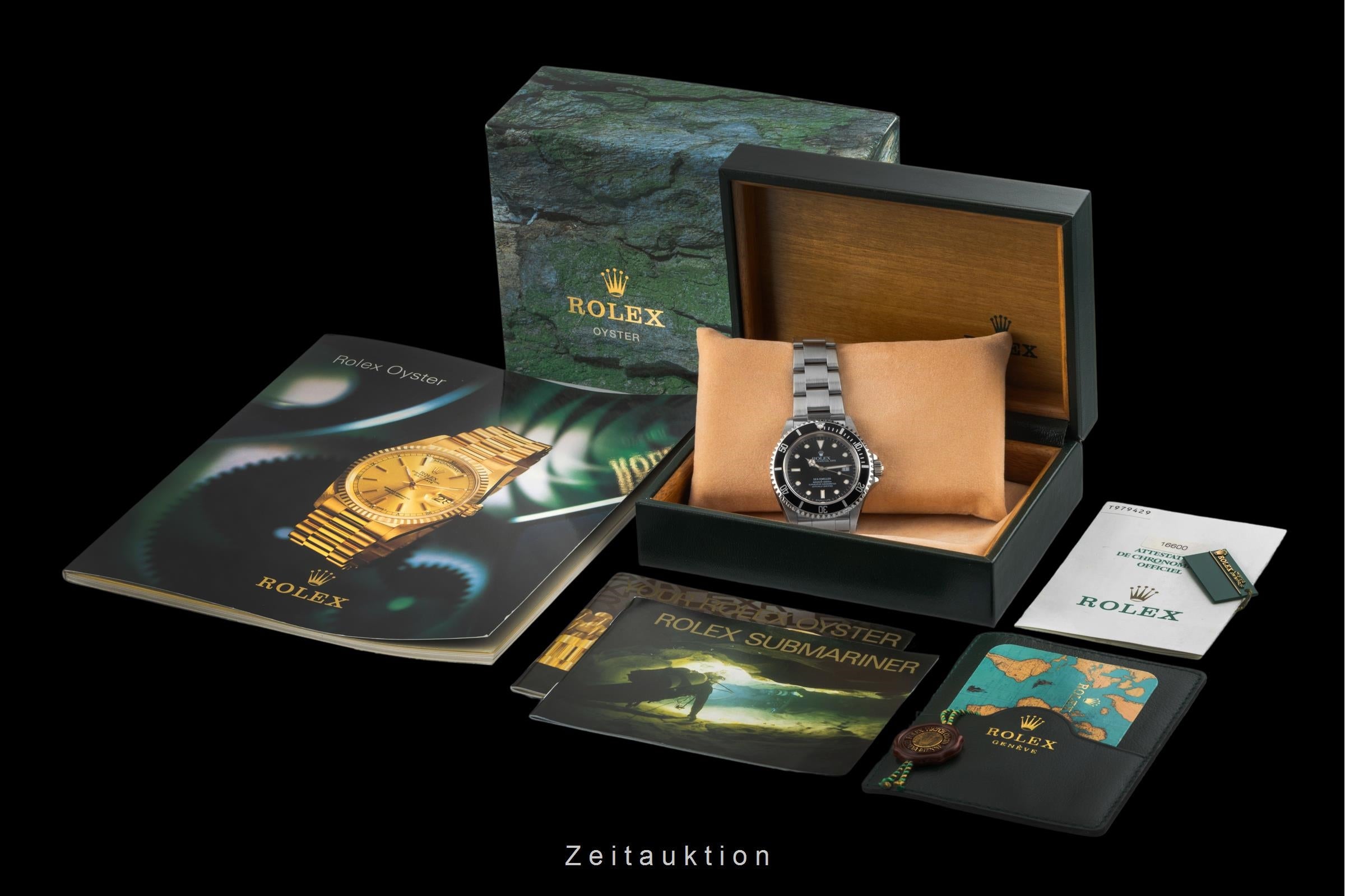 Rolex Sea-Dweller steel automatic men's watch 16600  [2604349]