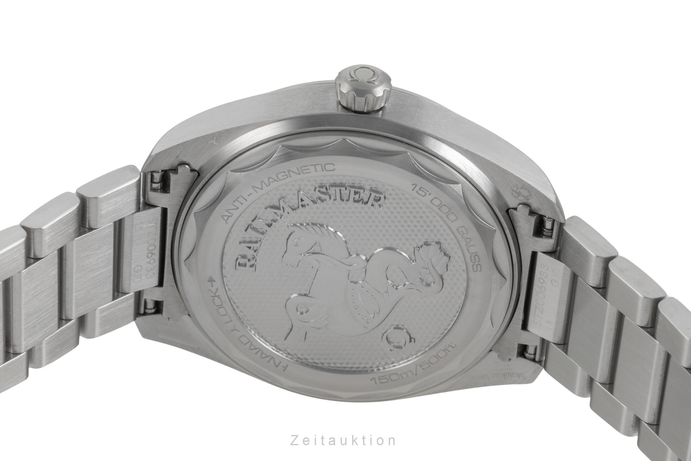Omega Railmaster acier automatique montre pour hommes 220.10.40.20.03.001  [2604440]