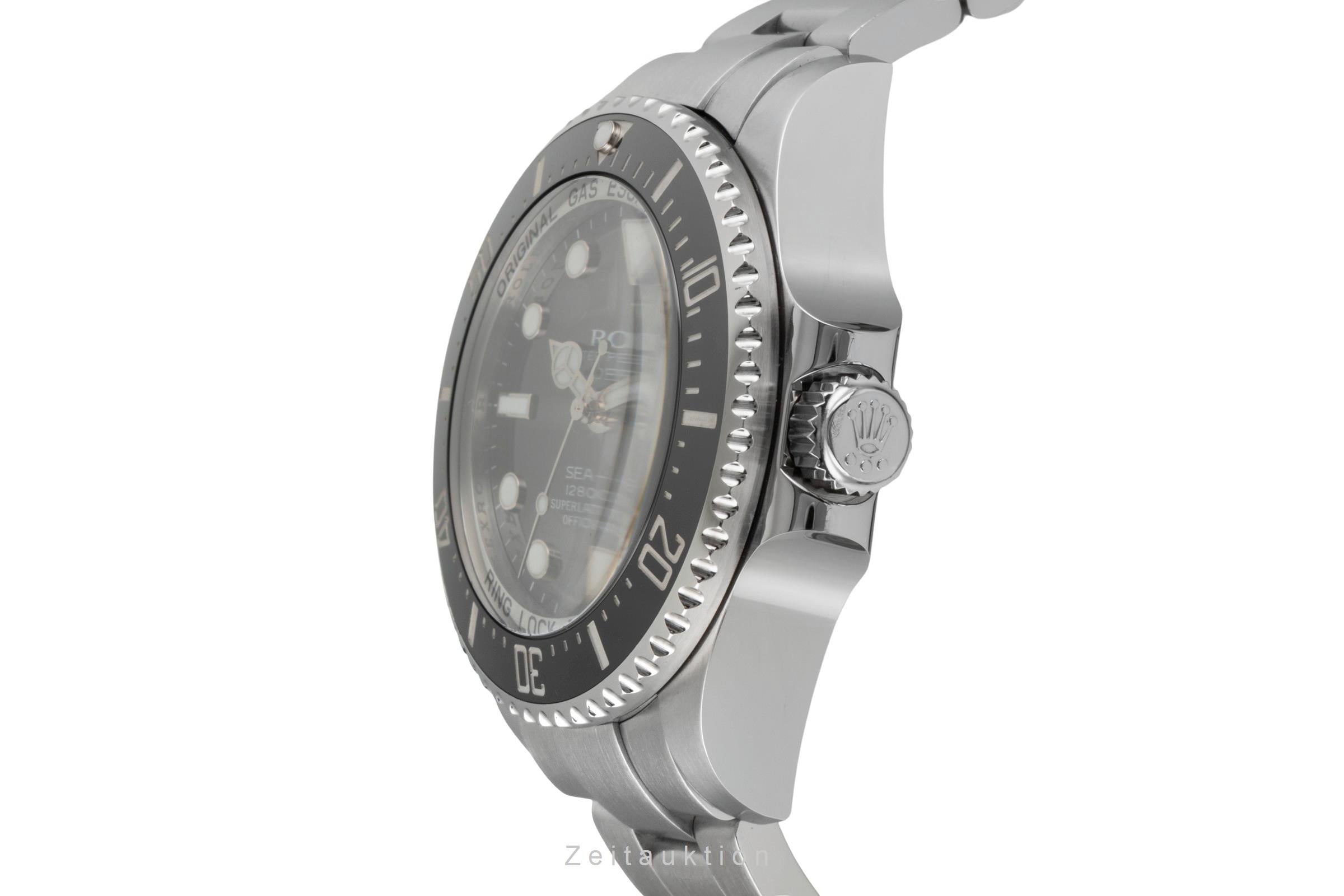 Rolex Sea-Dweller steel automatic men's watch 116660  [2604488]