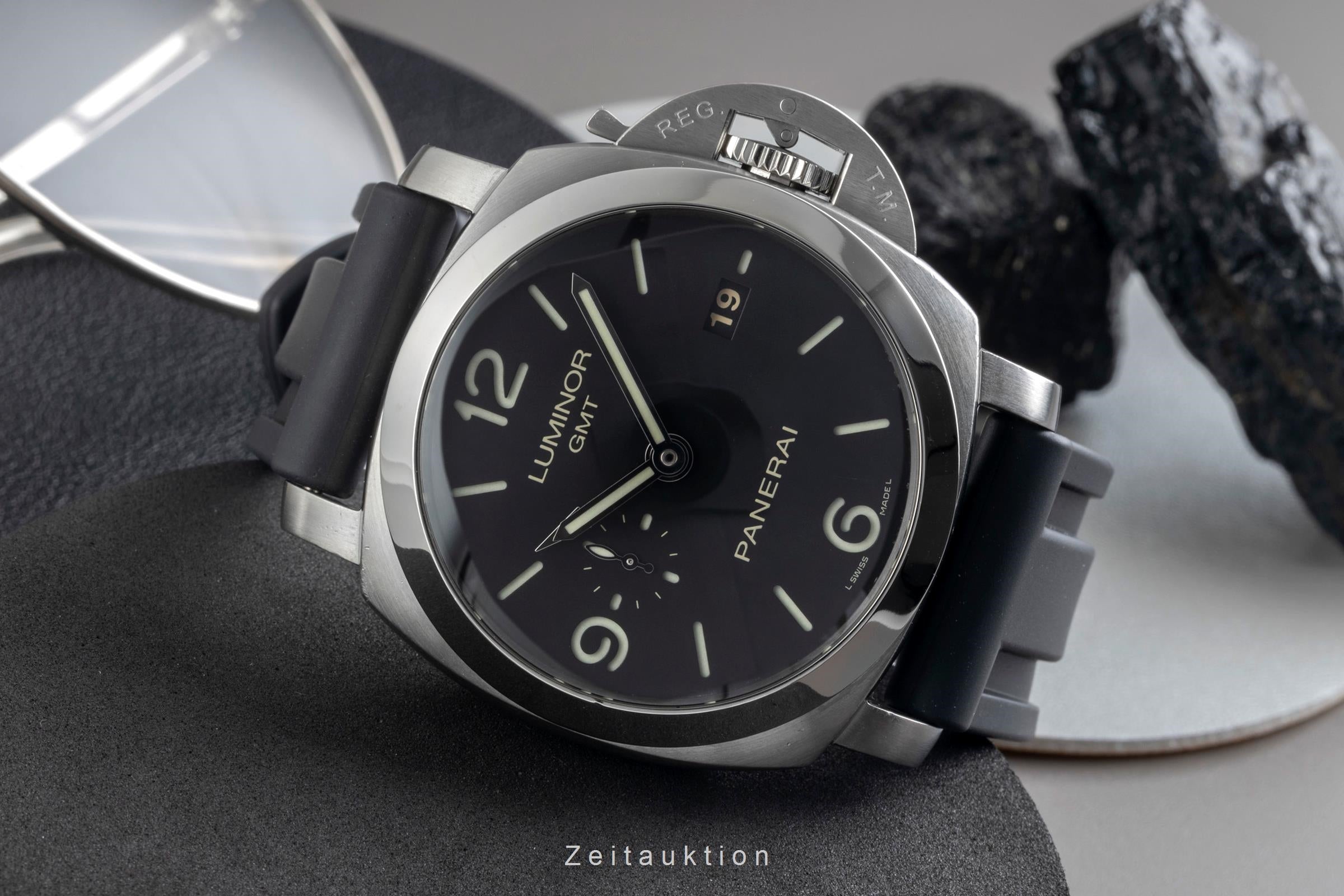 Panerai Luminor GMT acciaio automatismo orologio da uomo PAM00320 LP: 11000EUR  [2604527]