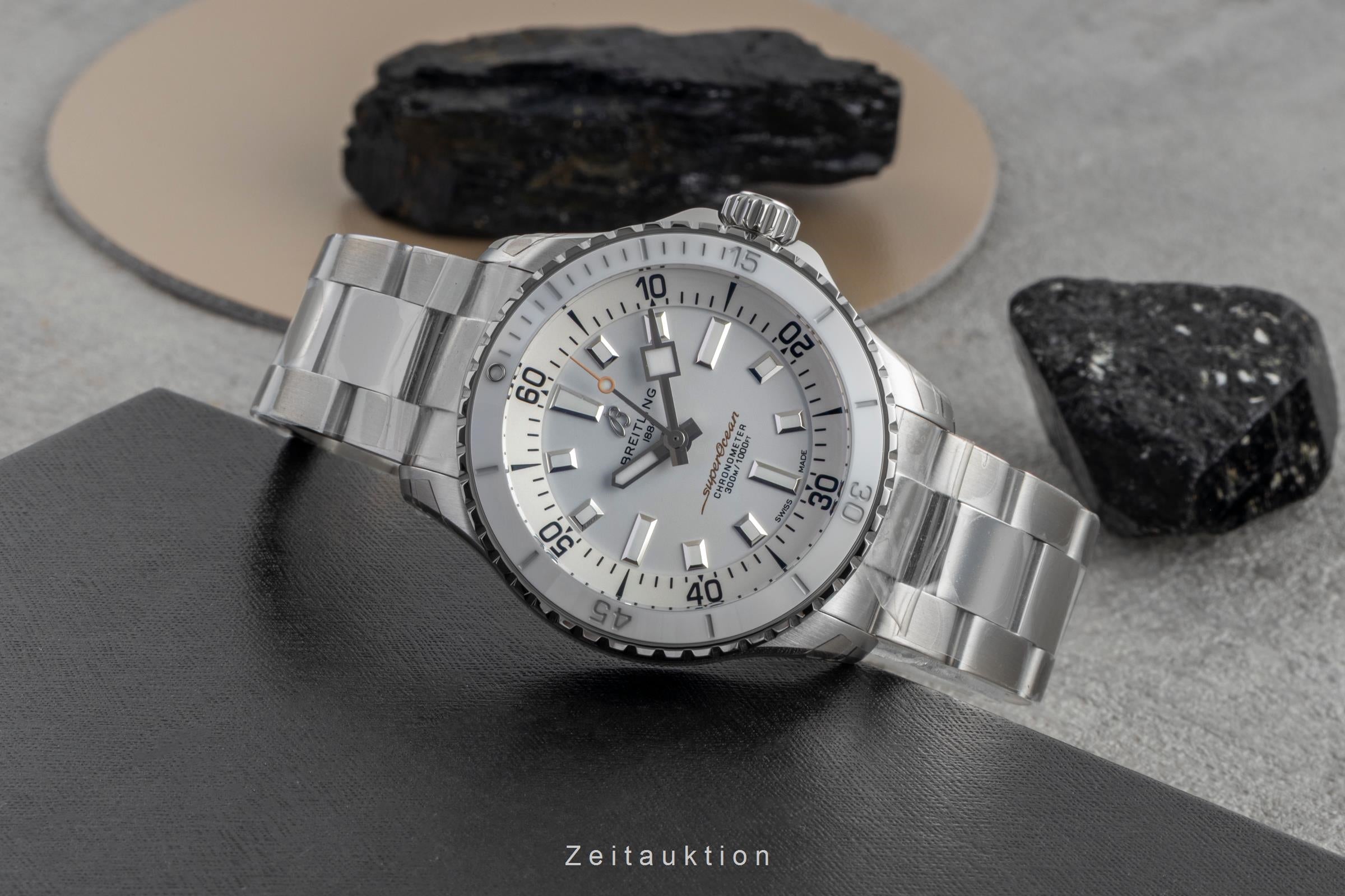 Breitling Superocean Automatic 36 Stahl Damenuhr Ref. A17377211A1A1 NP: 5650,- € [2604544]