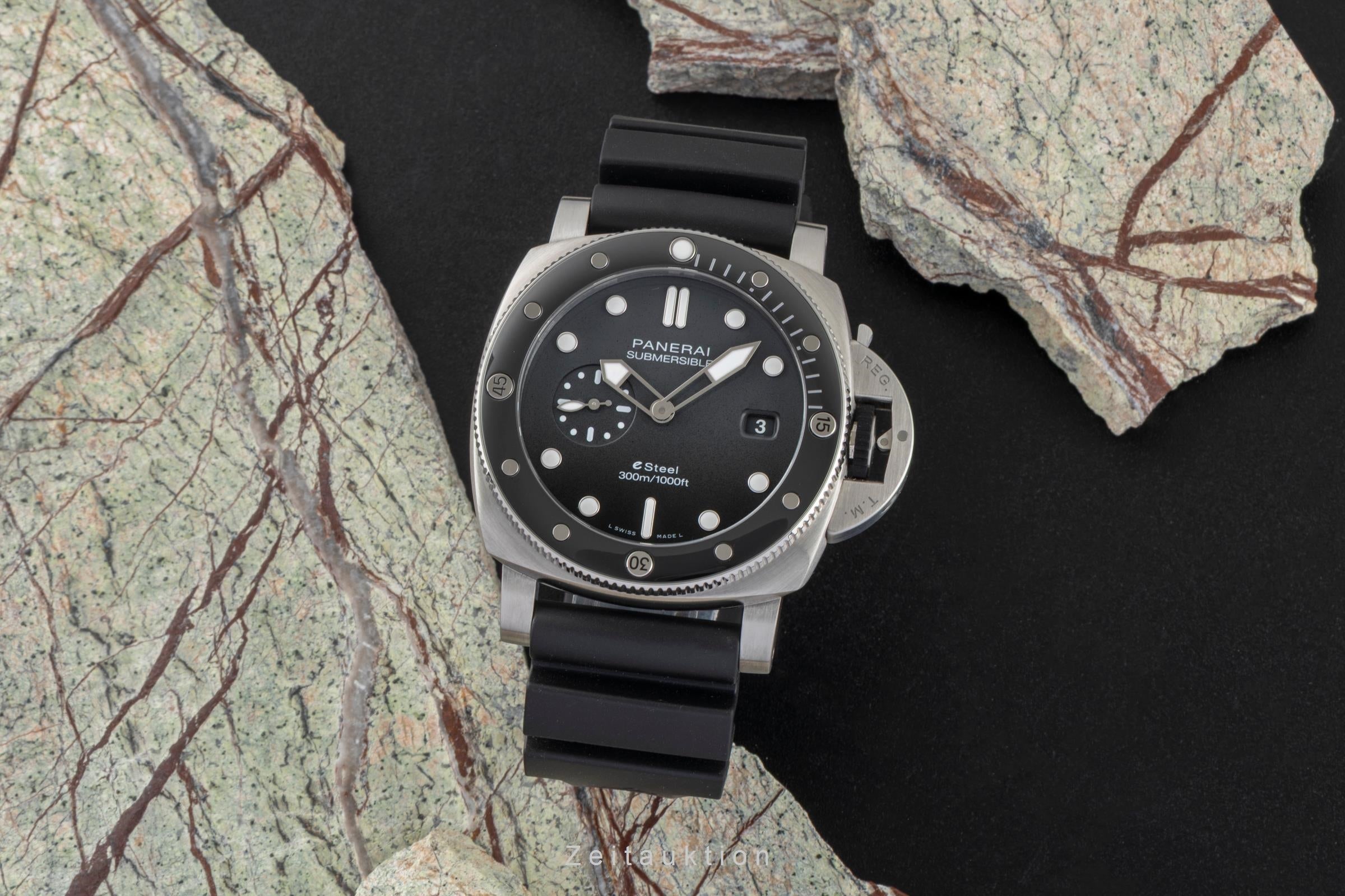 Panerai Submersible steel automatic men's watch PAM01288 LP: 11800EUR  [2604598]