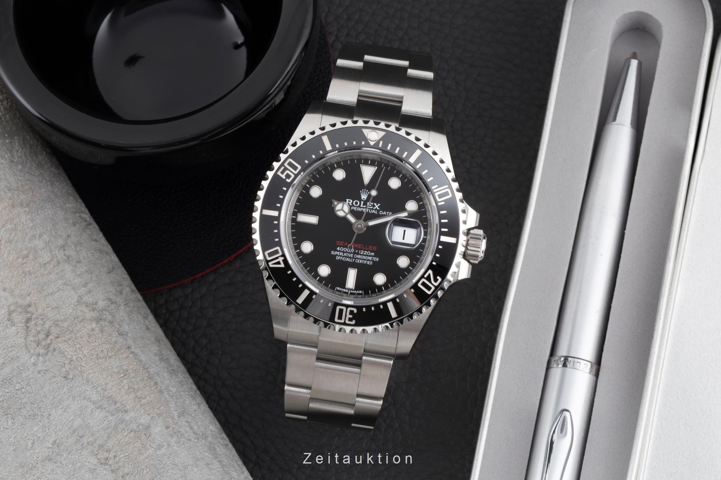 Rolex Sea-Dweller steel automatic men's watch 126600  [2604640]