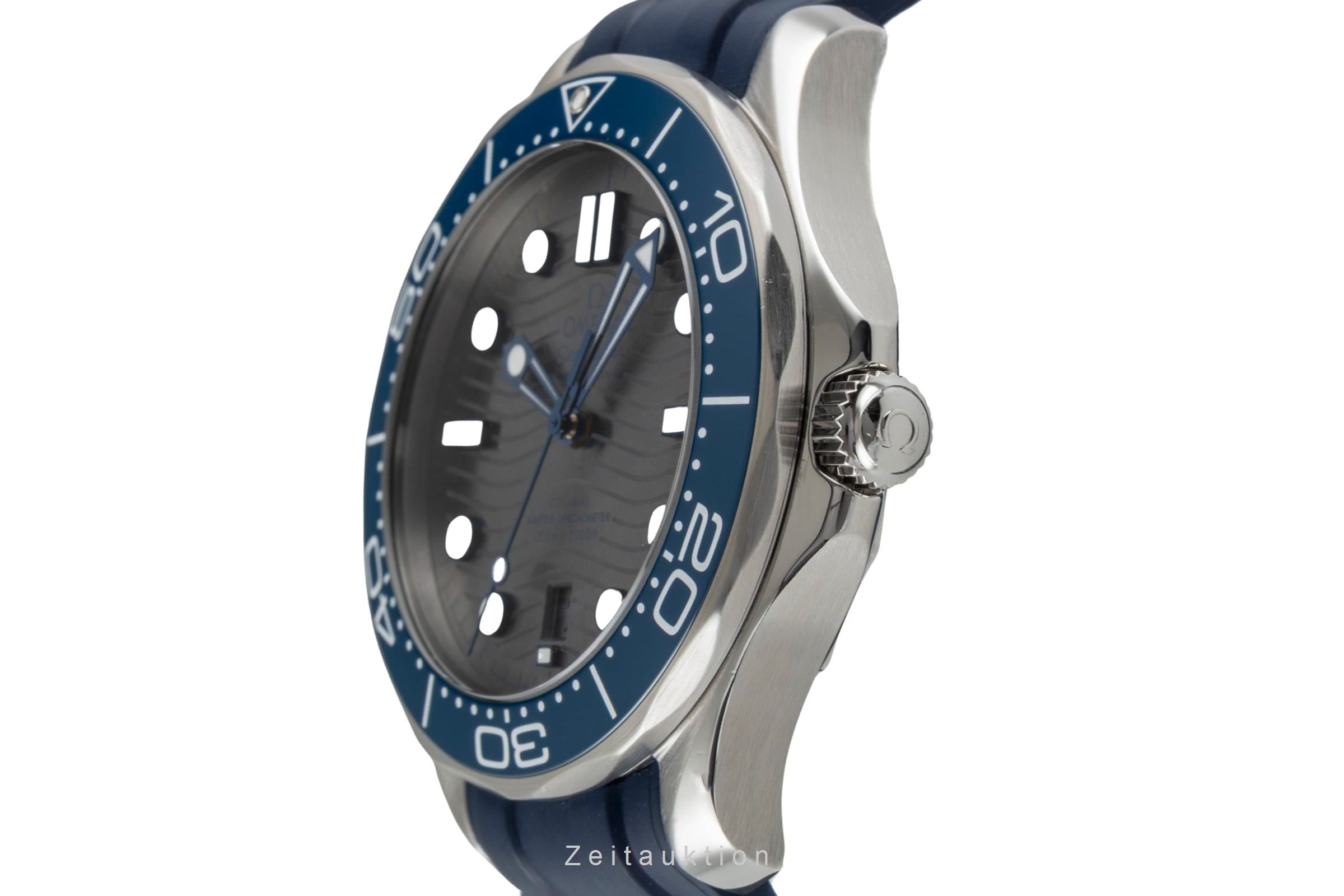 Omega Seamaster Diver 300 M Stahl Automatik Herrenuhr 210.32.42.20.06.001 B&P [2604811]