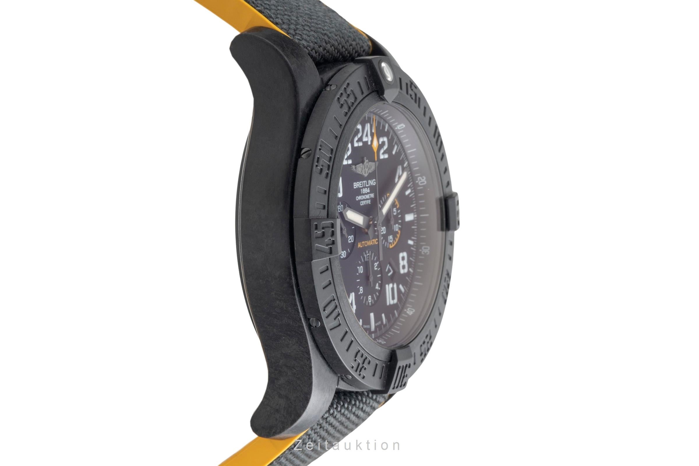 Breitling Avenger Hurricane Chronograph Breitlight Automatik XB1210E4/BE89 B&P [2604813]