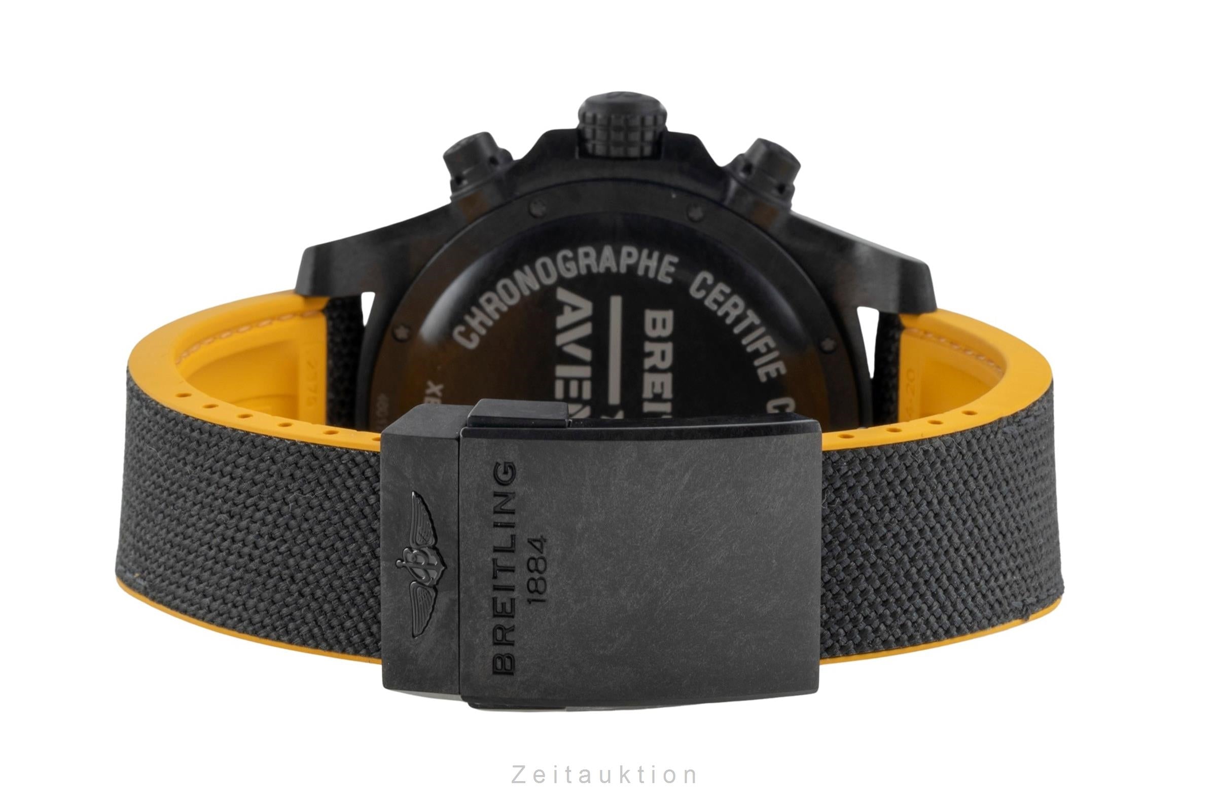 Breitling Avenger Hurricane Chronograph Breitlight Automatik XB1210E4/BE89 B&P [2604813]