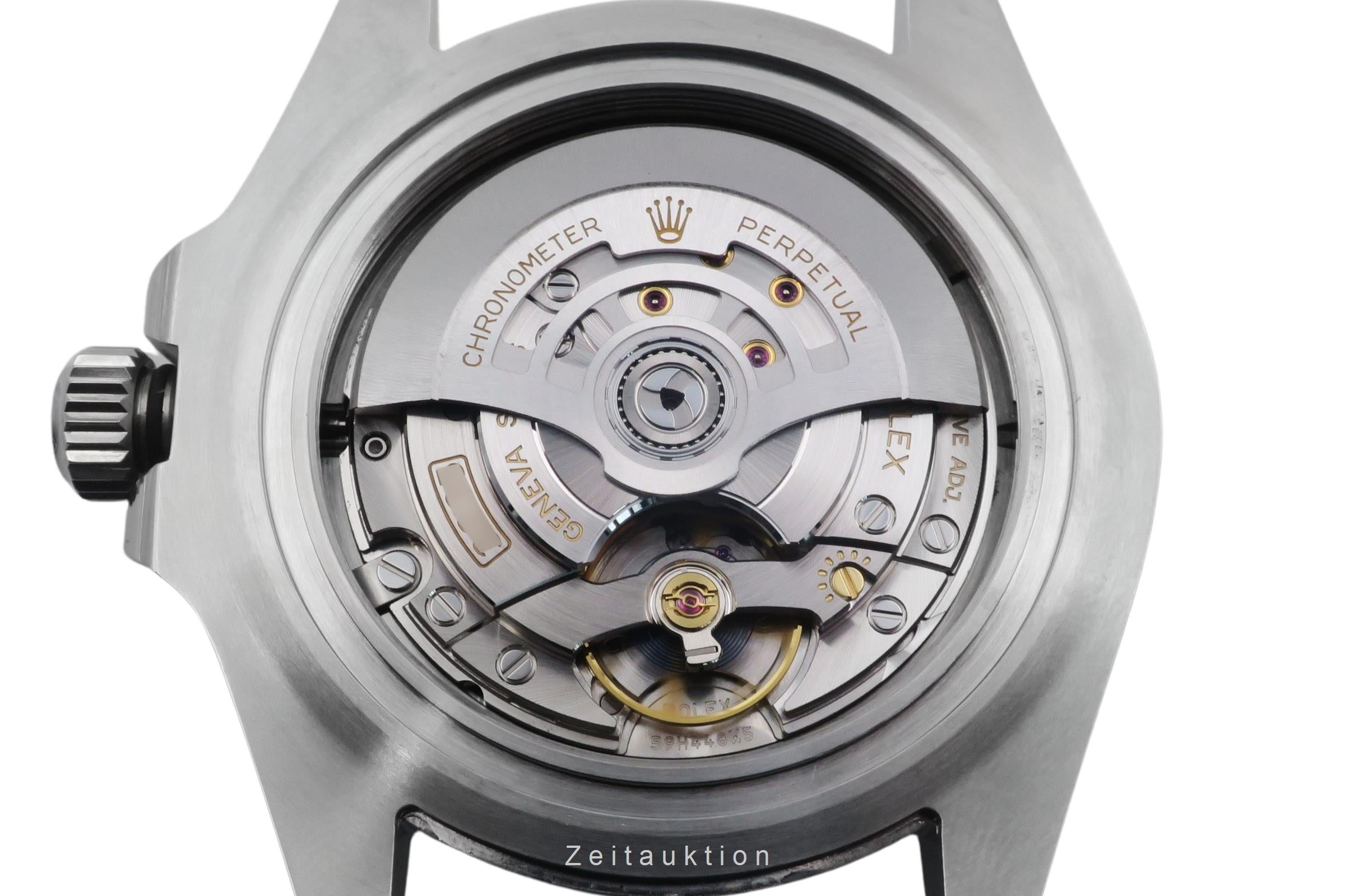 Rolex Sea-Dweller Single Red Stahl Herrenuhr Oyster Ref. 126600 B&P 2022 [2604830]