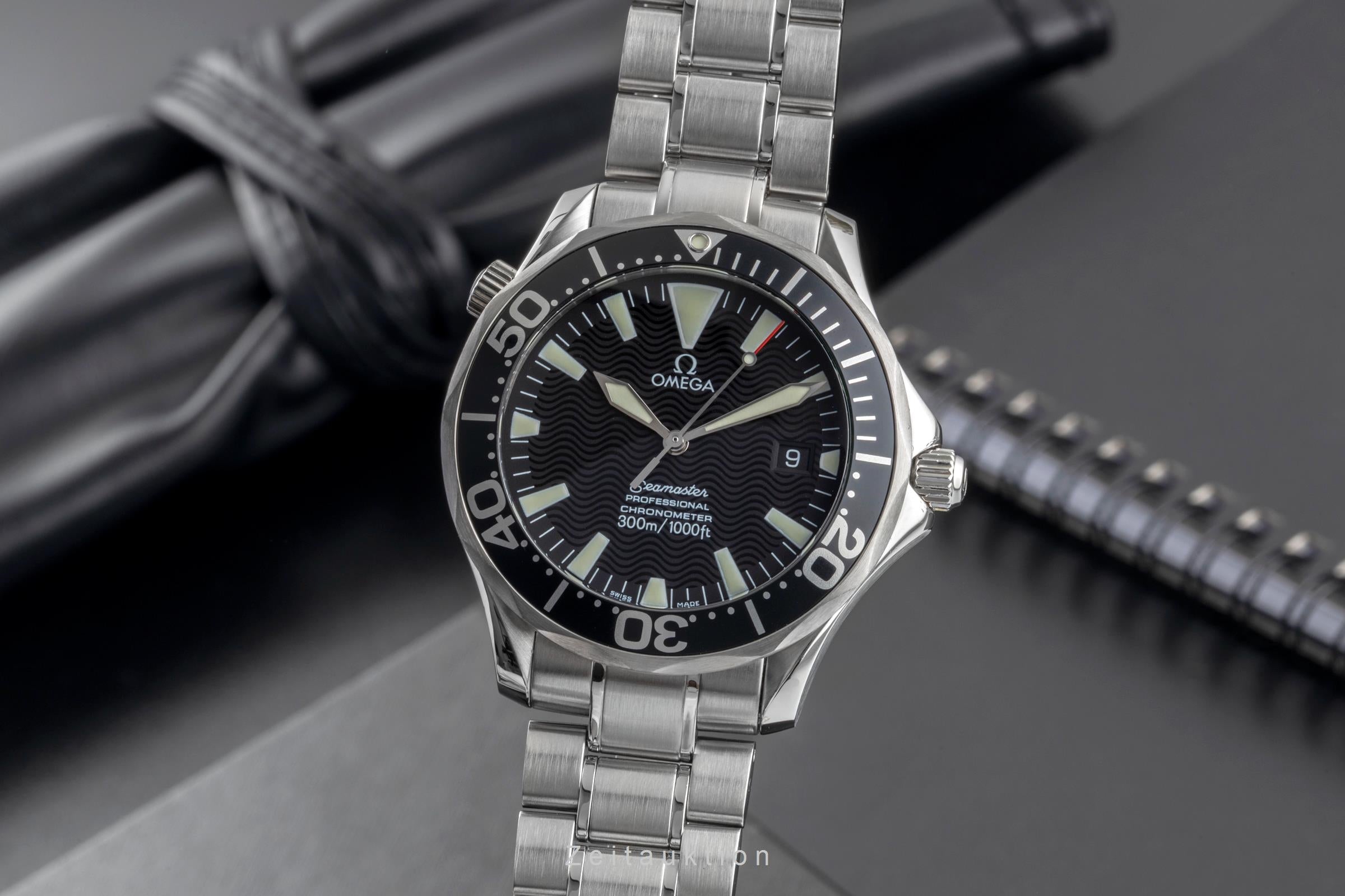 Omega Seamaster steel automatic men's watch 2254.50.00  [2604868]